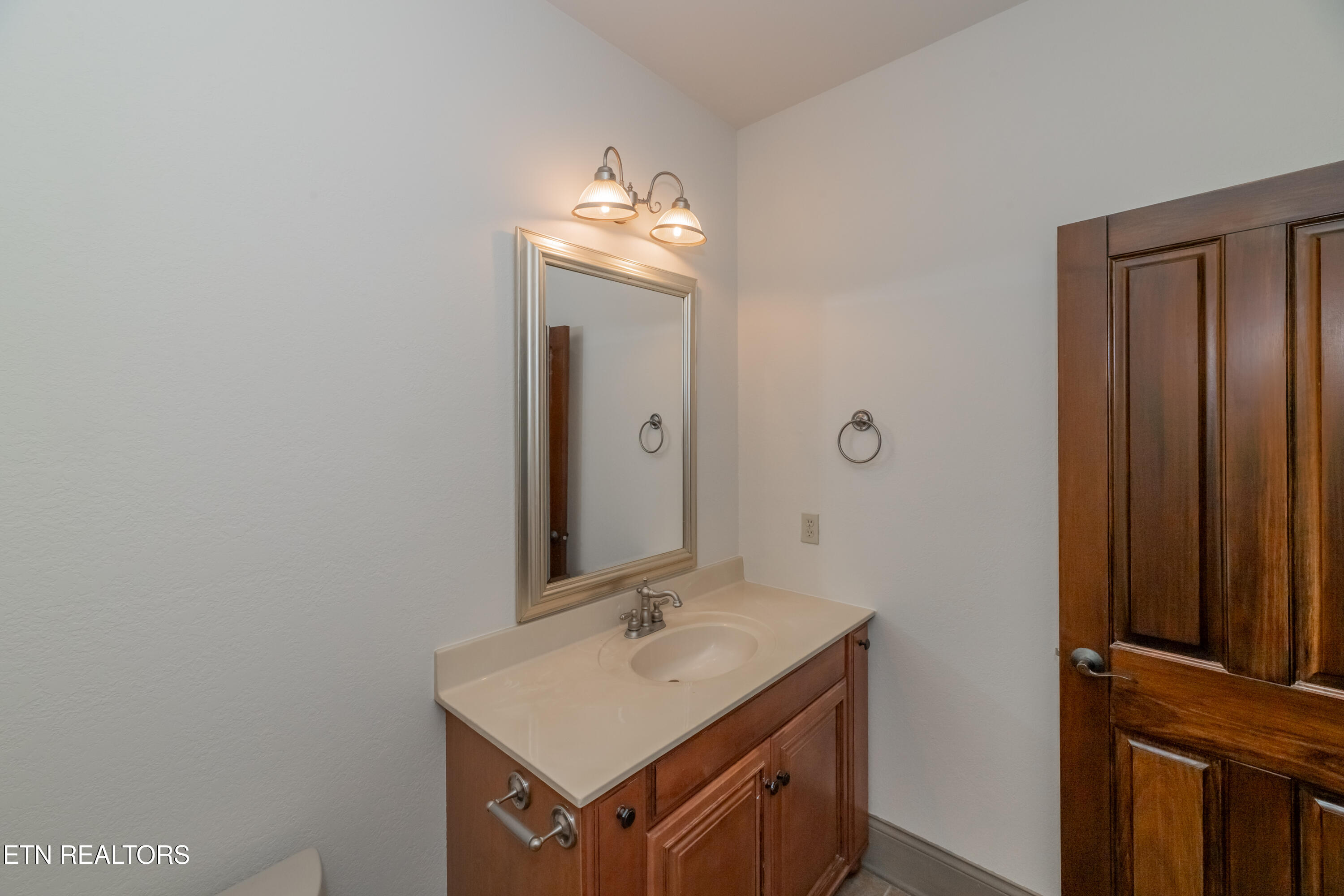 1052 Craigland Court