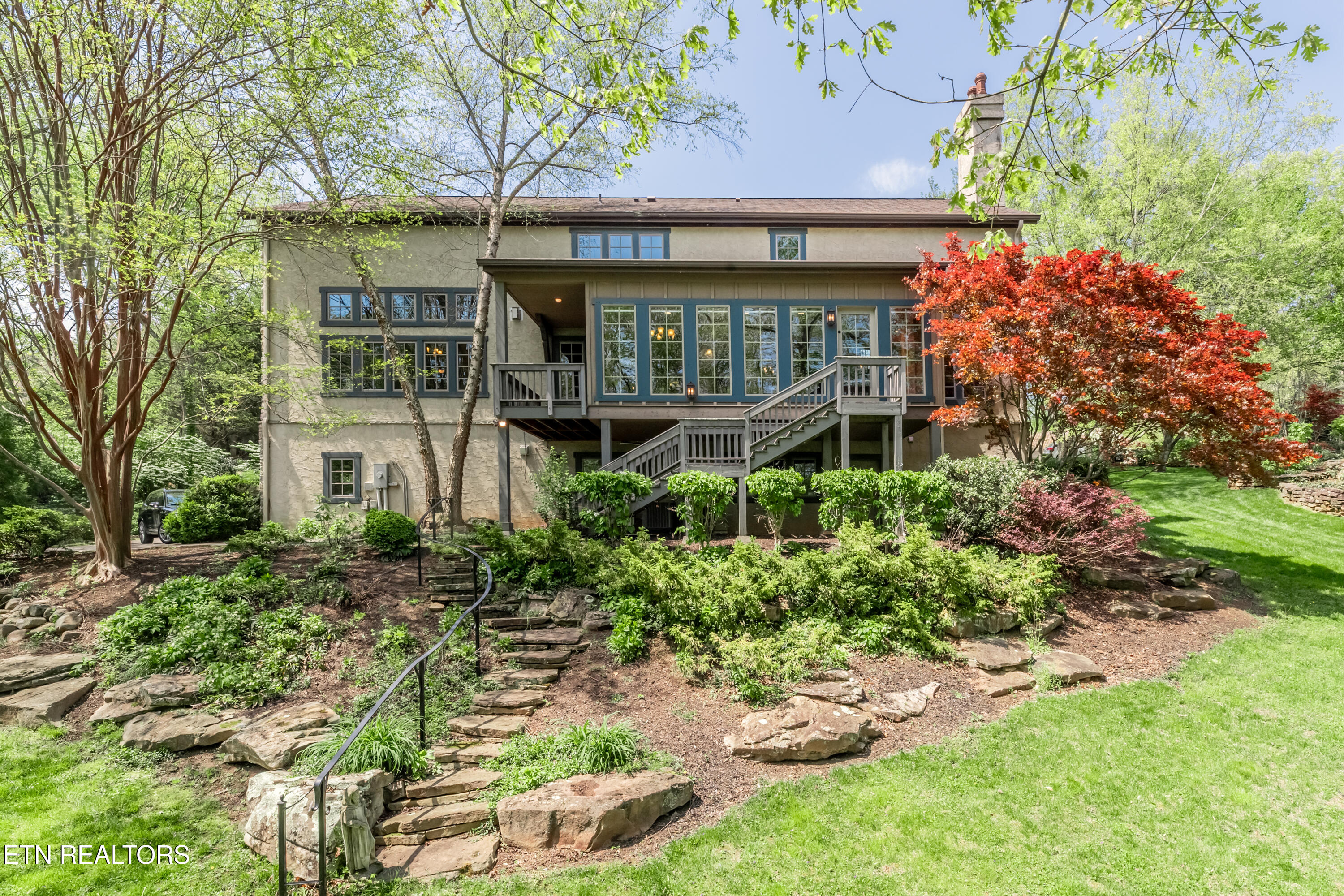 1052 Craigland Court