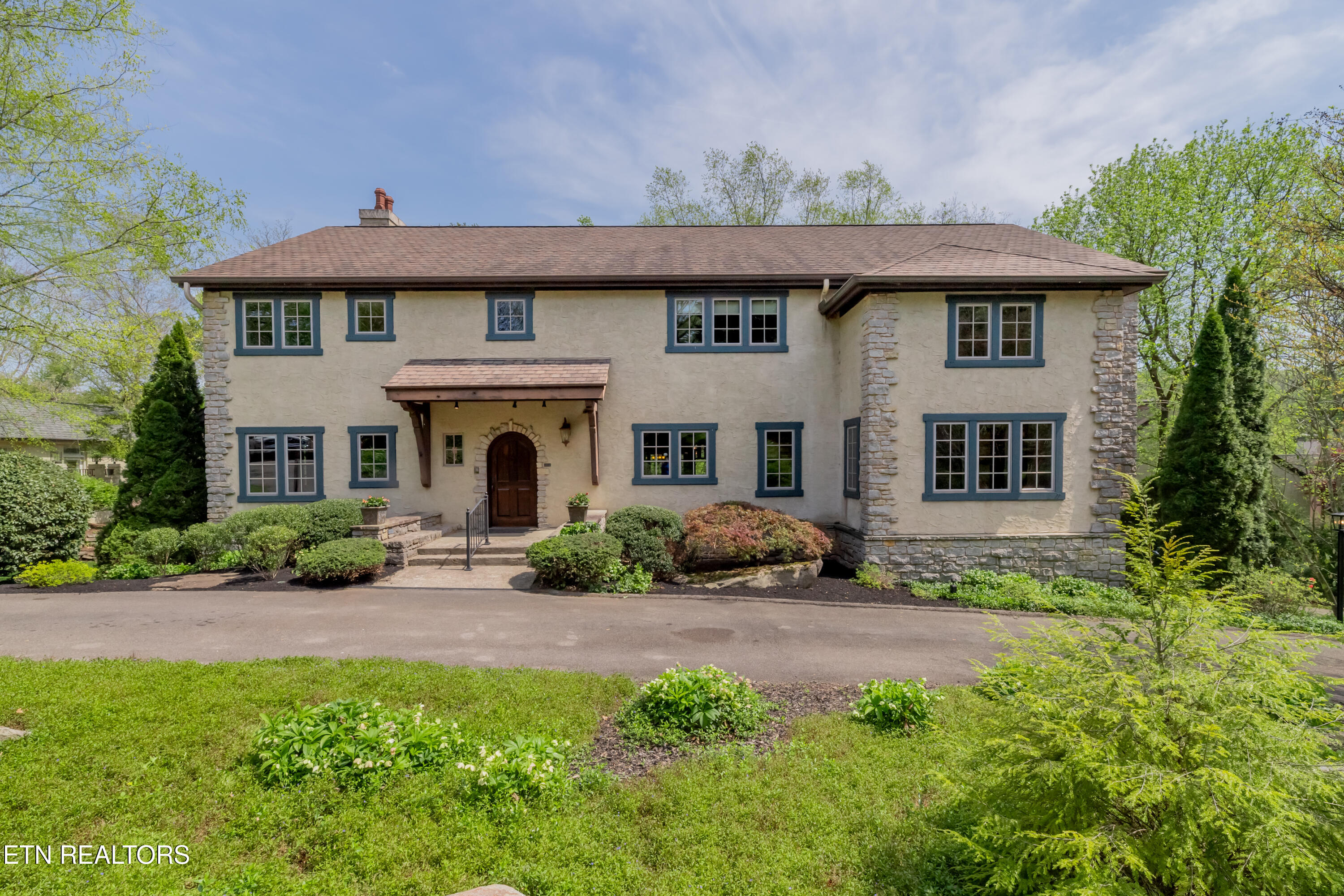 1052 Craigland Court