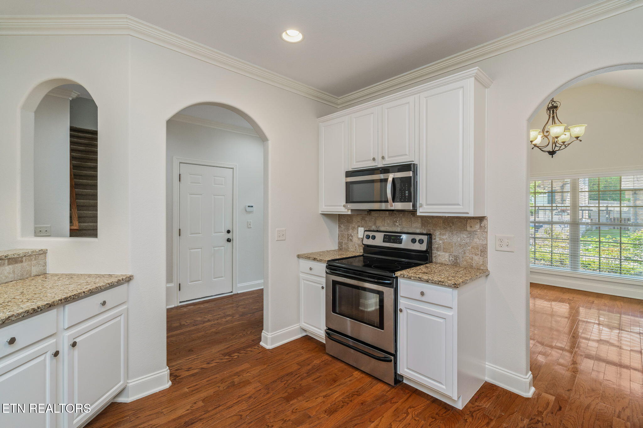 1703 Cottage Wood Way