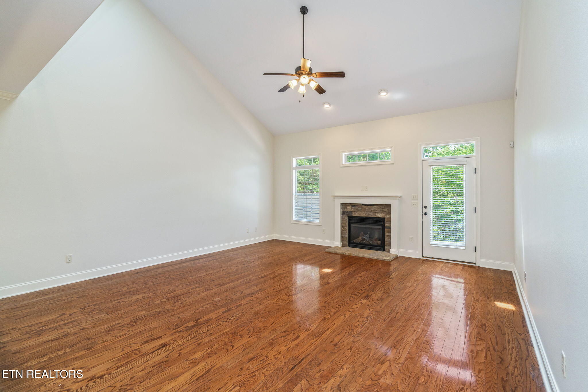 1703 Cottage Wood Way