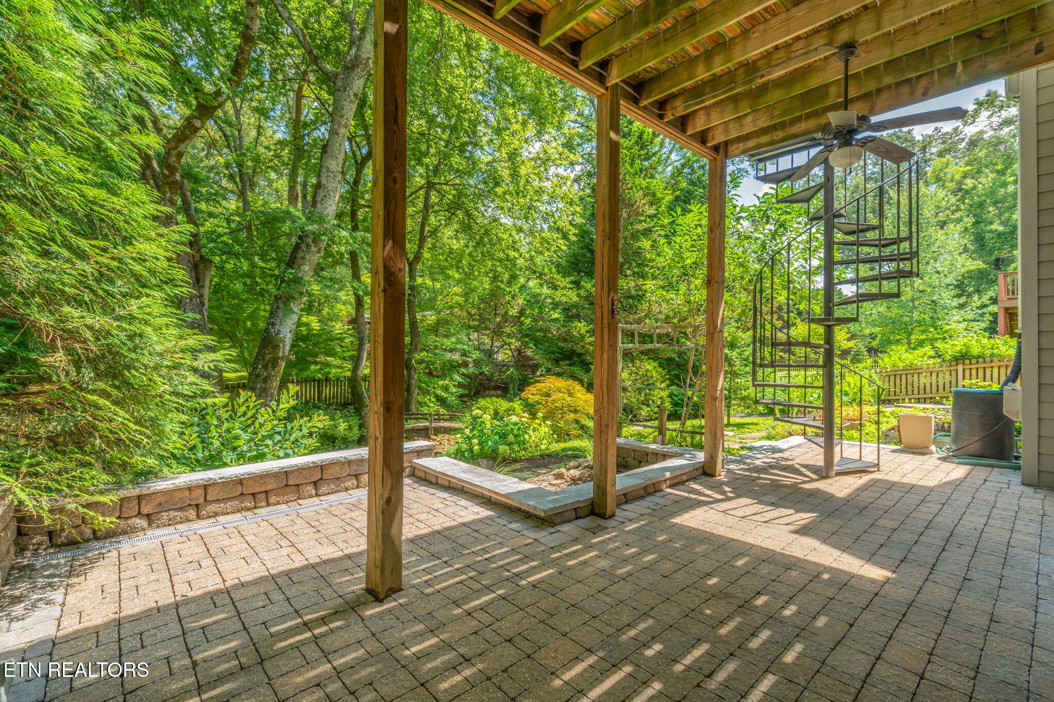 6714 Forest Village Way