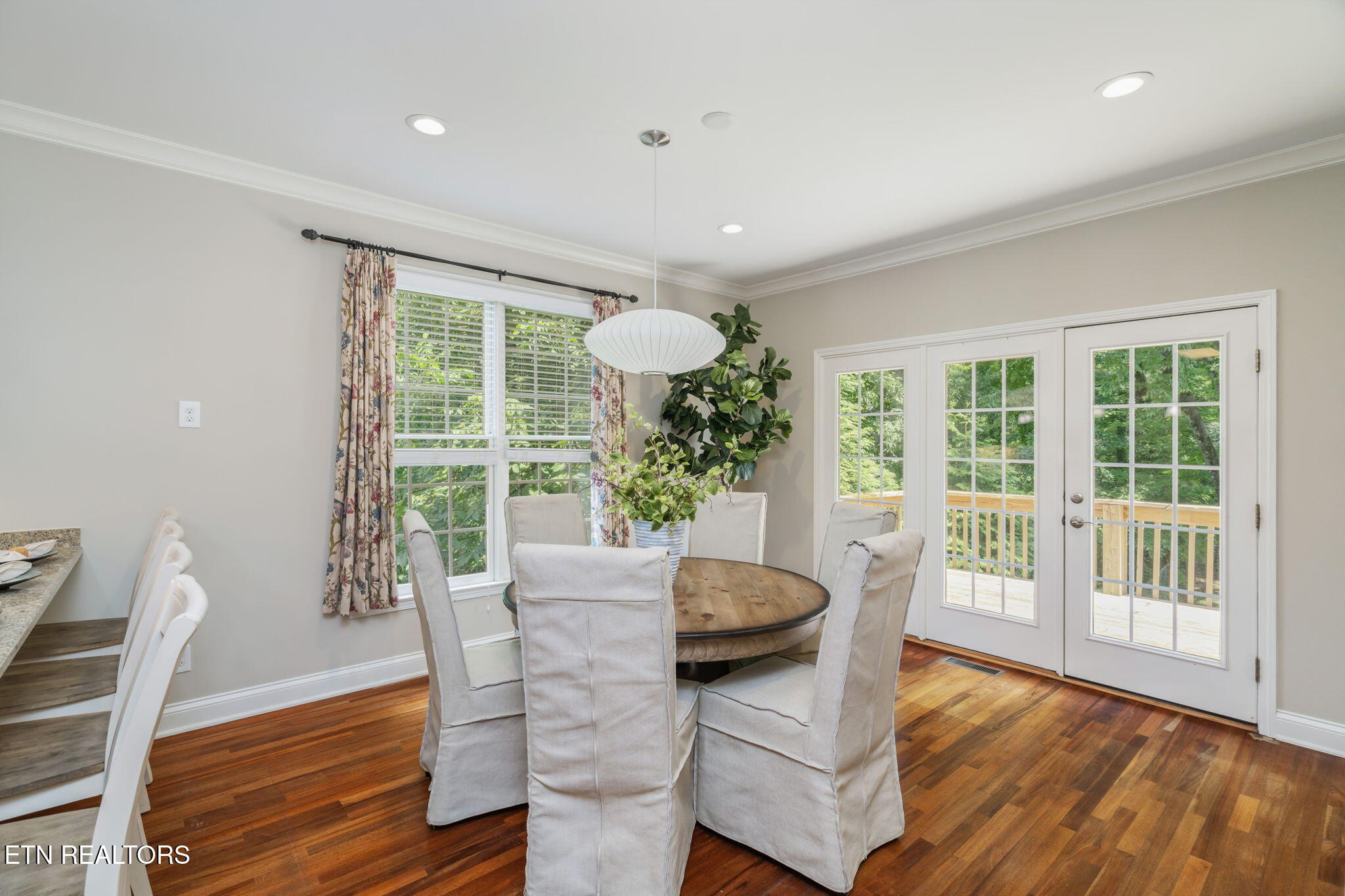 6714 Forest Village Way