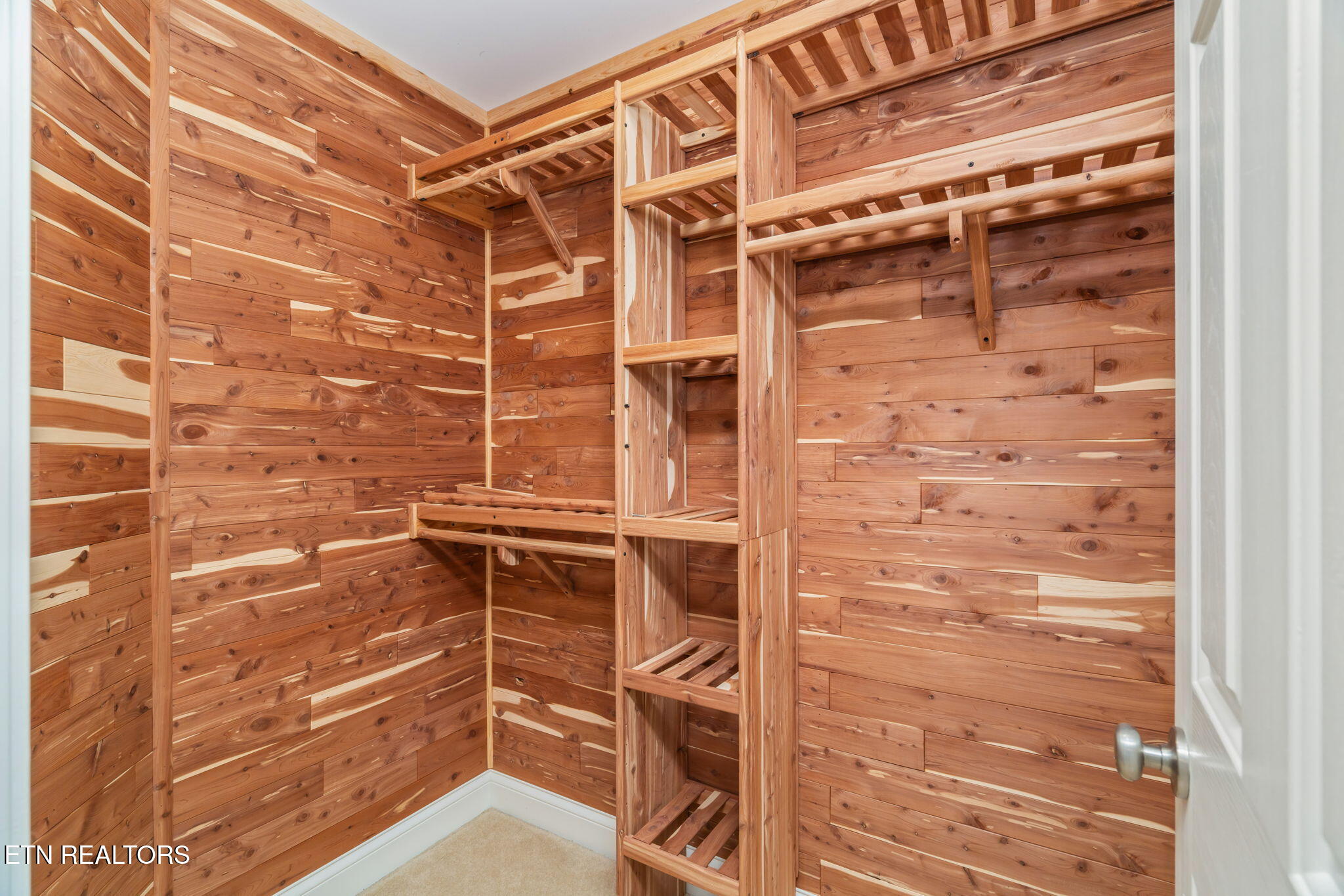 6714 Forest Village Way