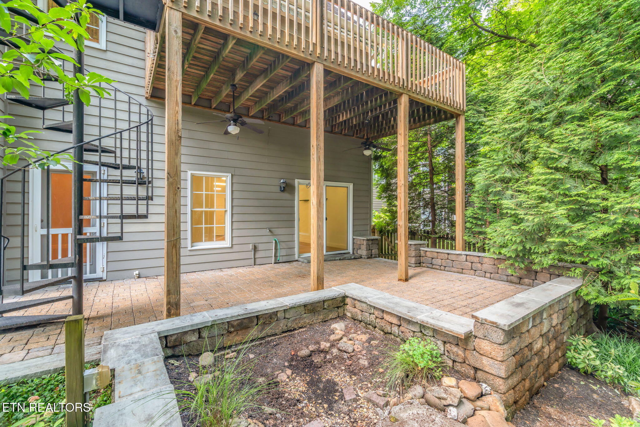 6714 Forest Village Way