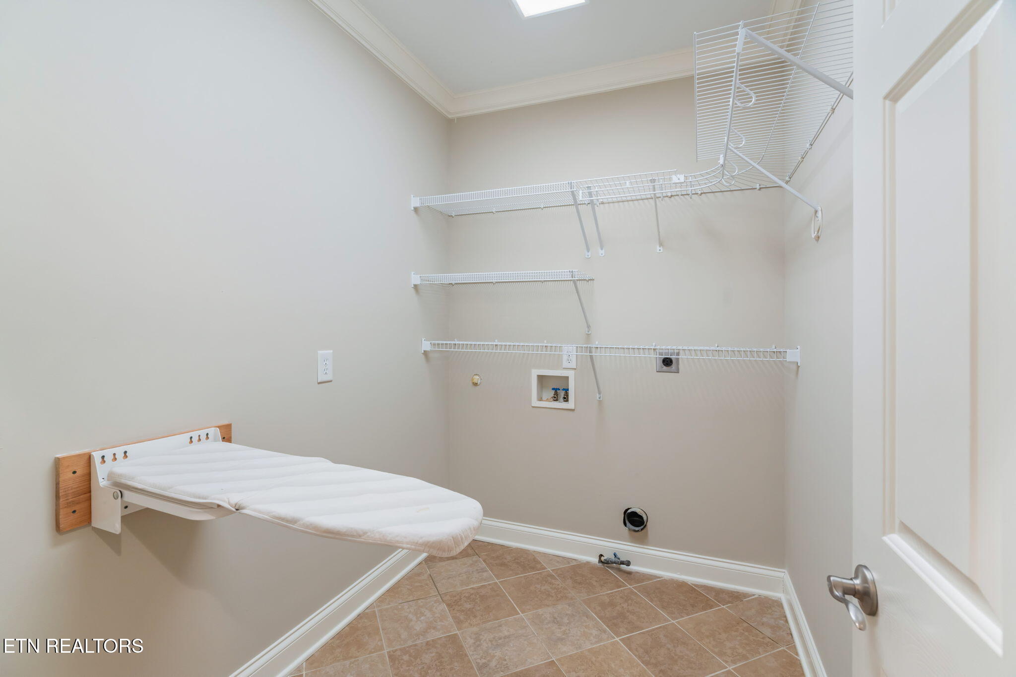 6714 Forest Village Way