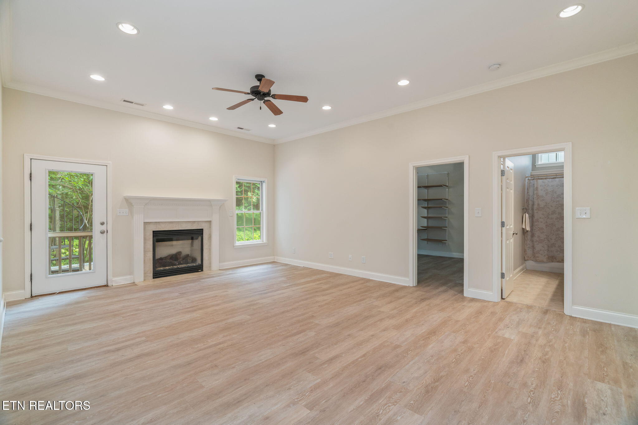 6714 Forest Village Way