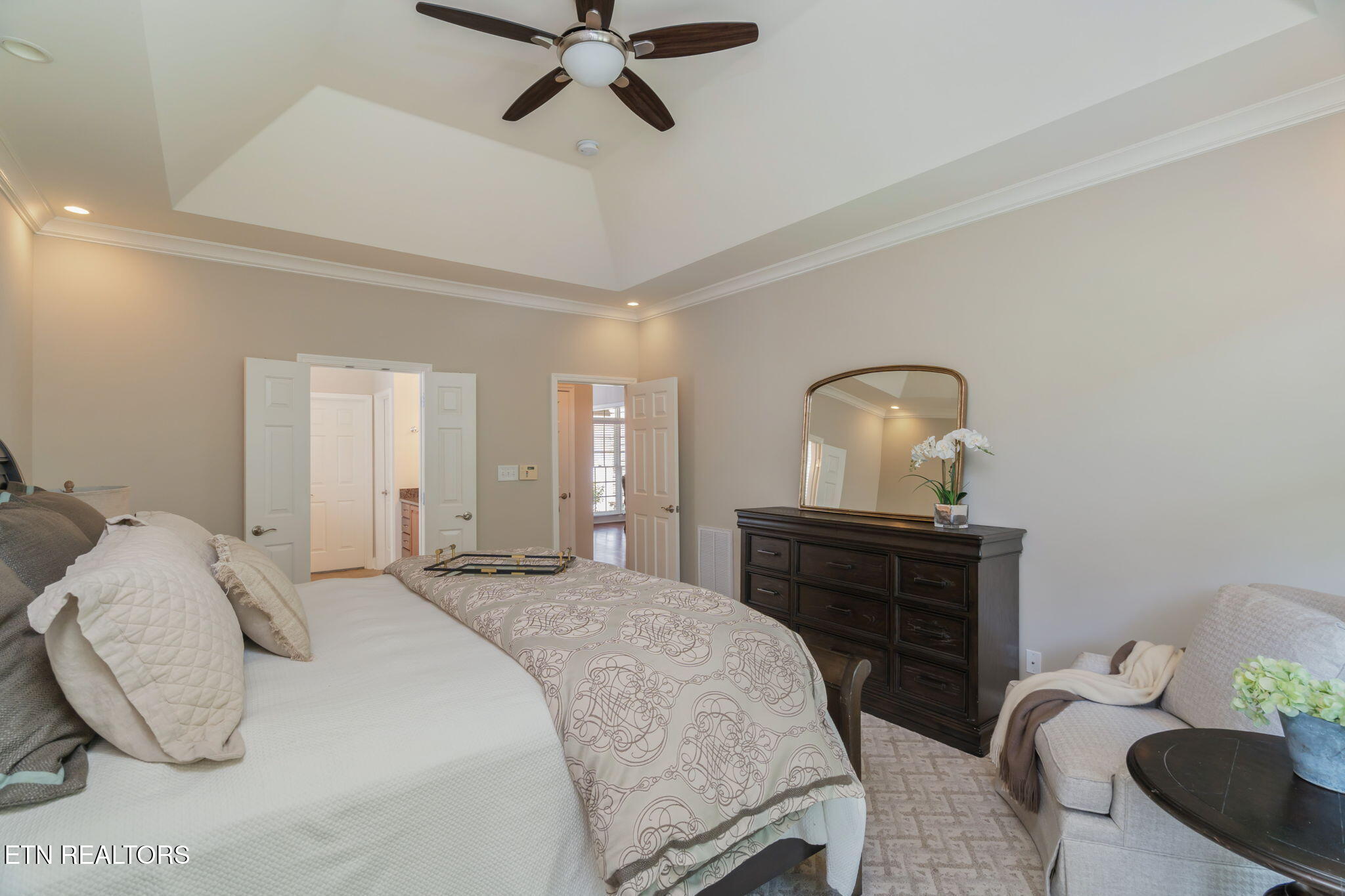 6714 Forest Village Way