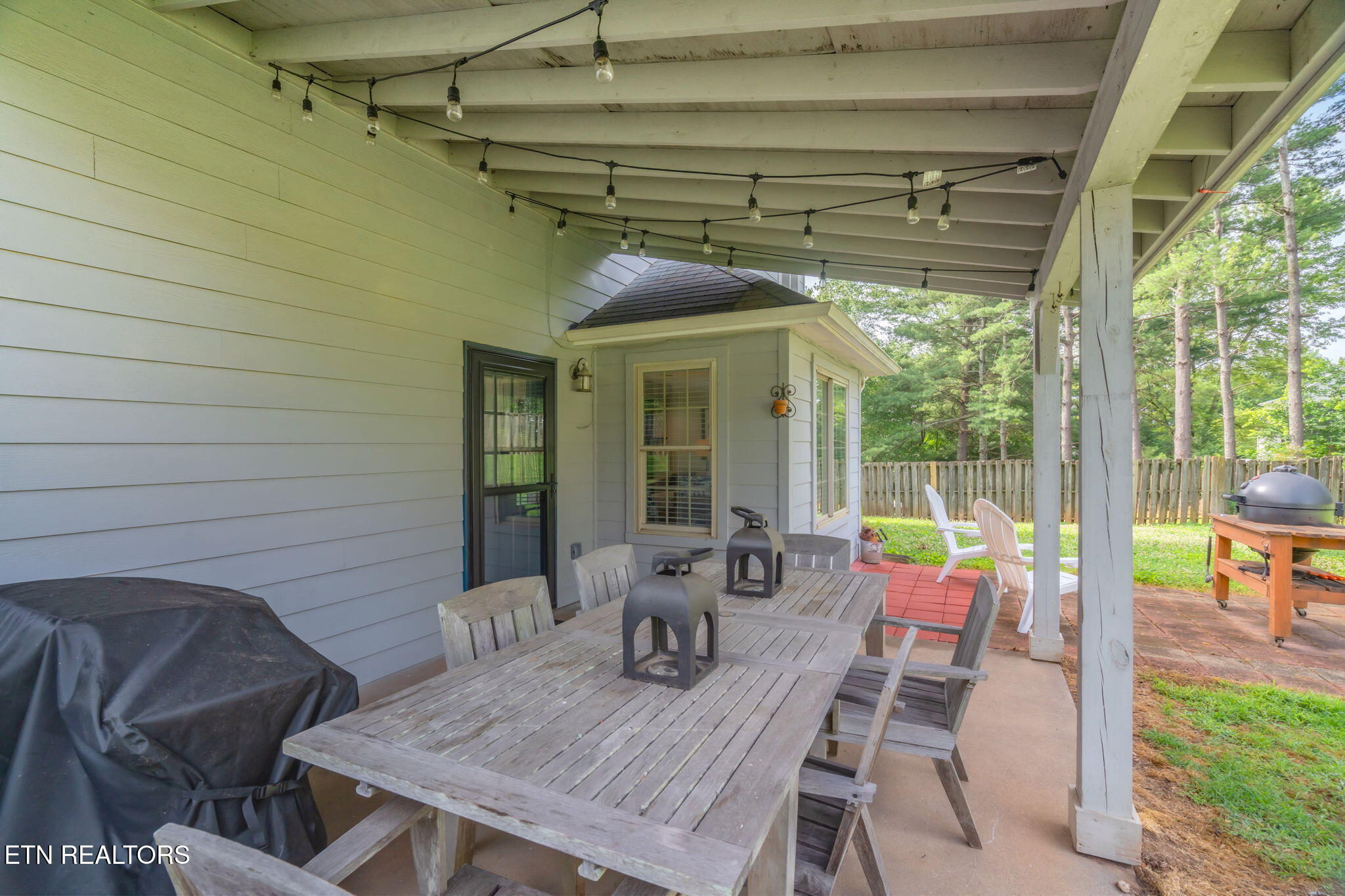 917 Ilex Circle