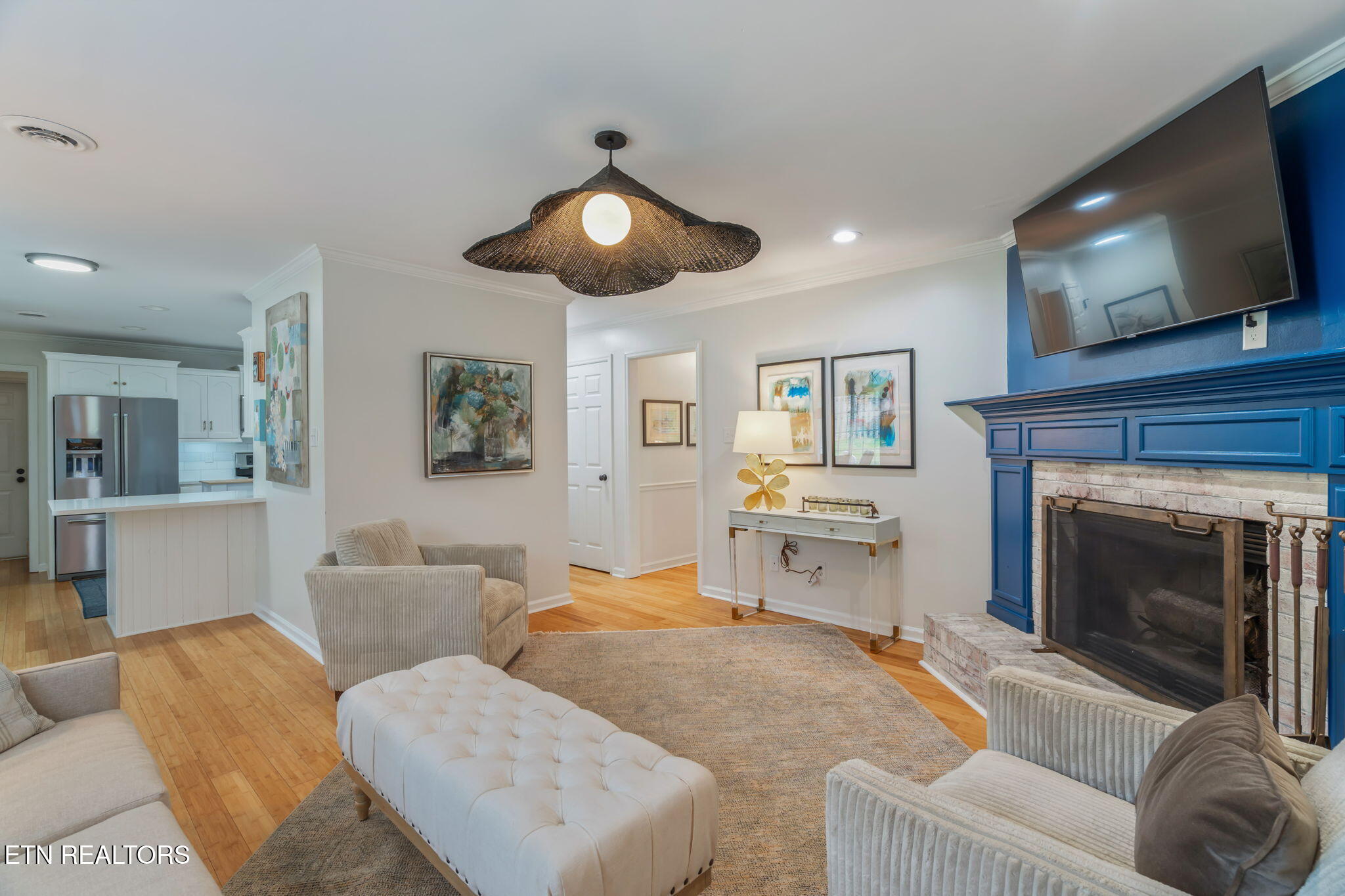 917 Ilex Circle