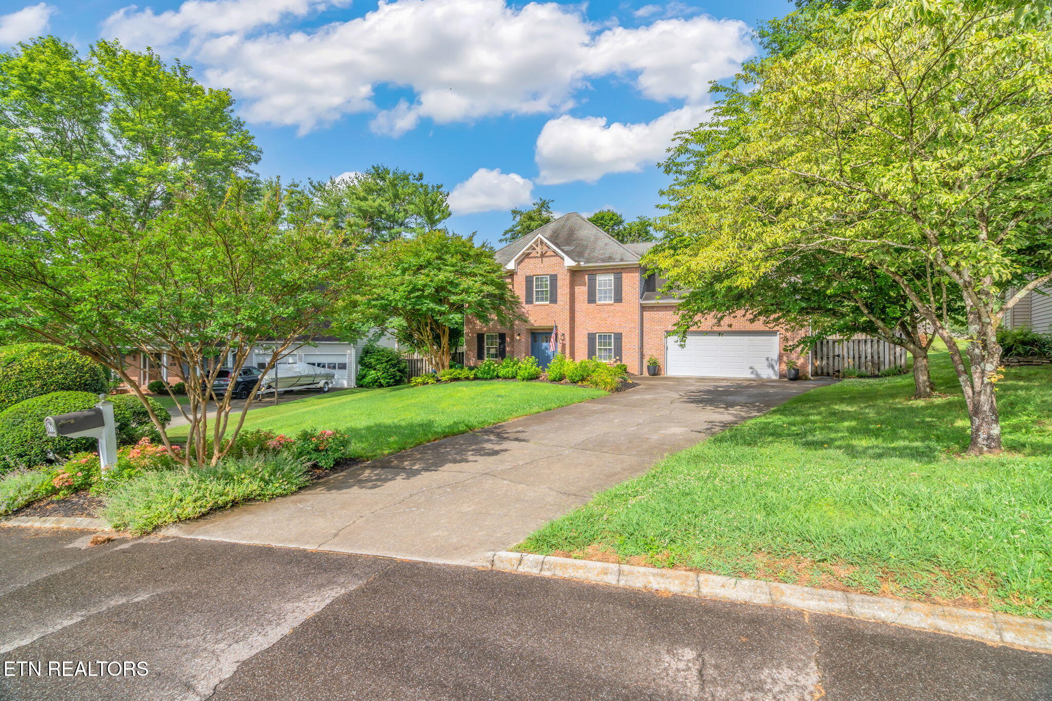 917 Ilex Circle