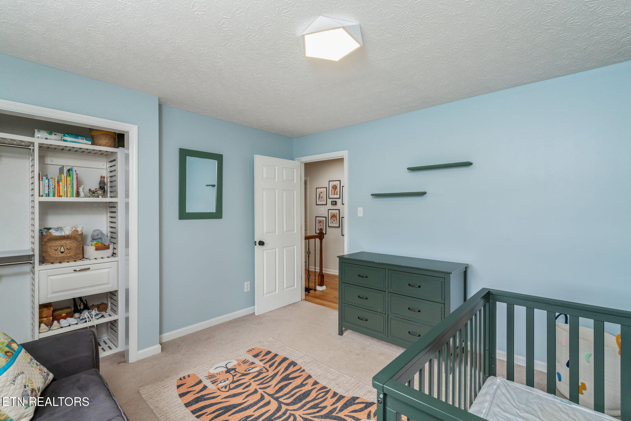 917 Ilex Circle