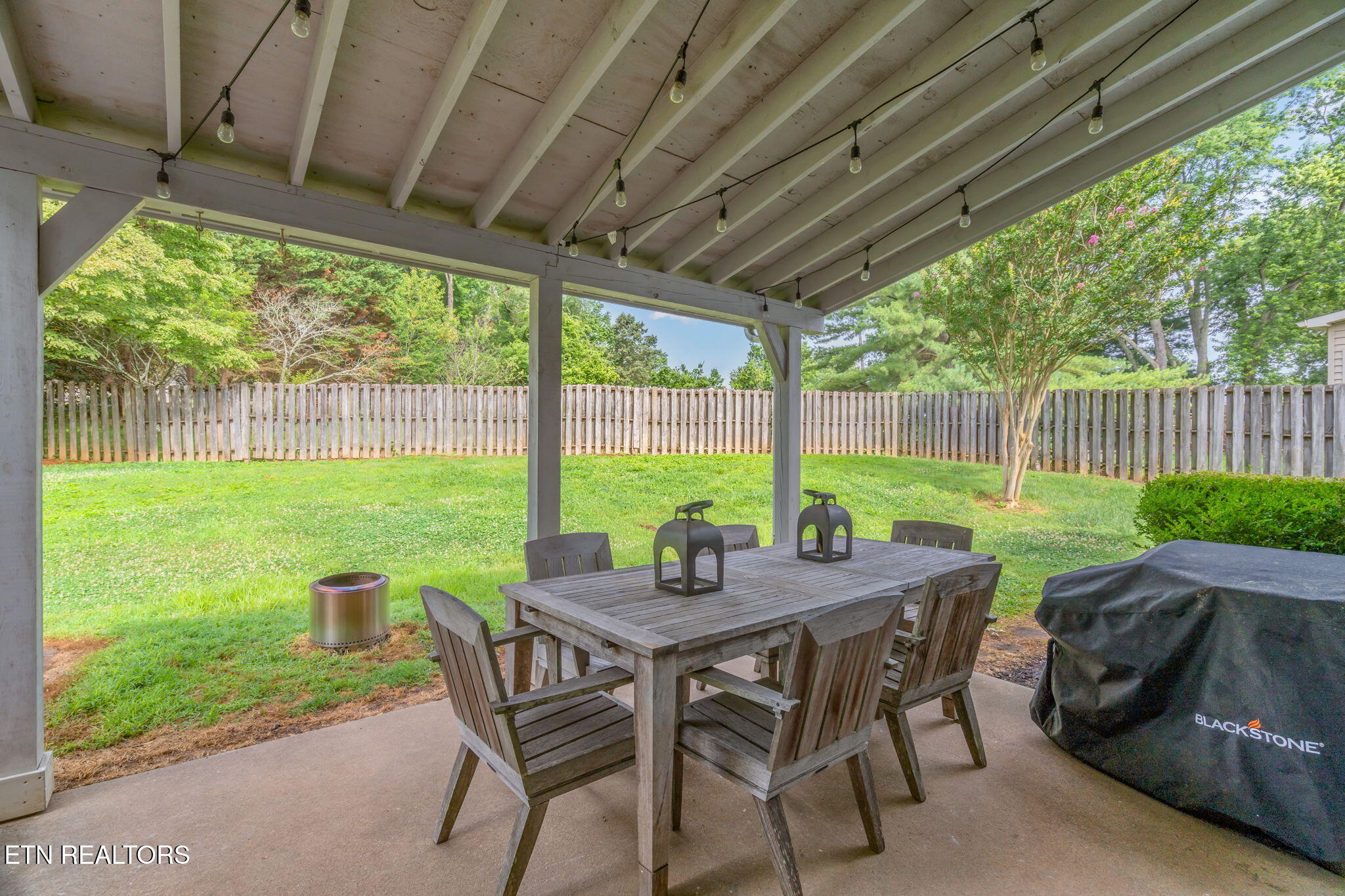 917 Ilex Circle