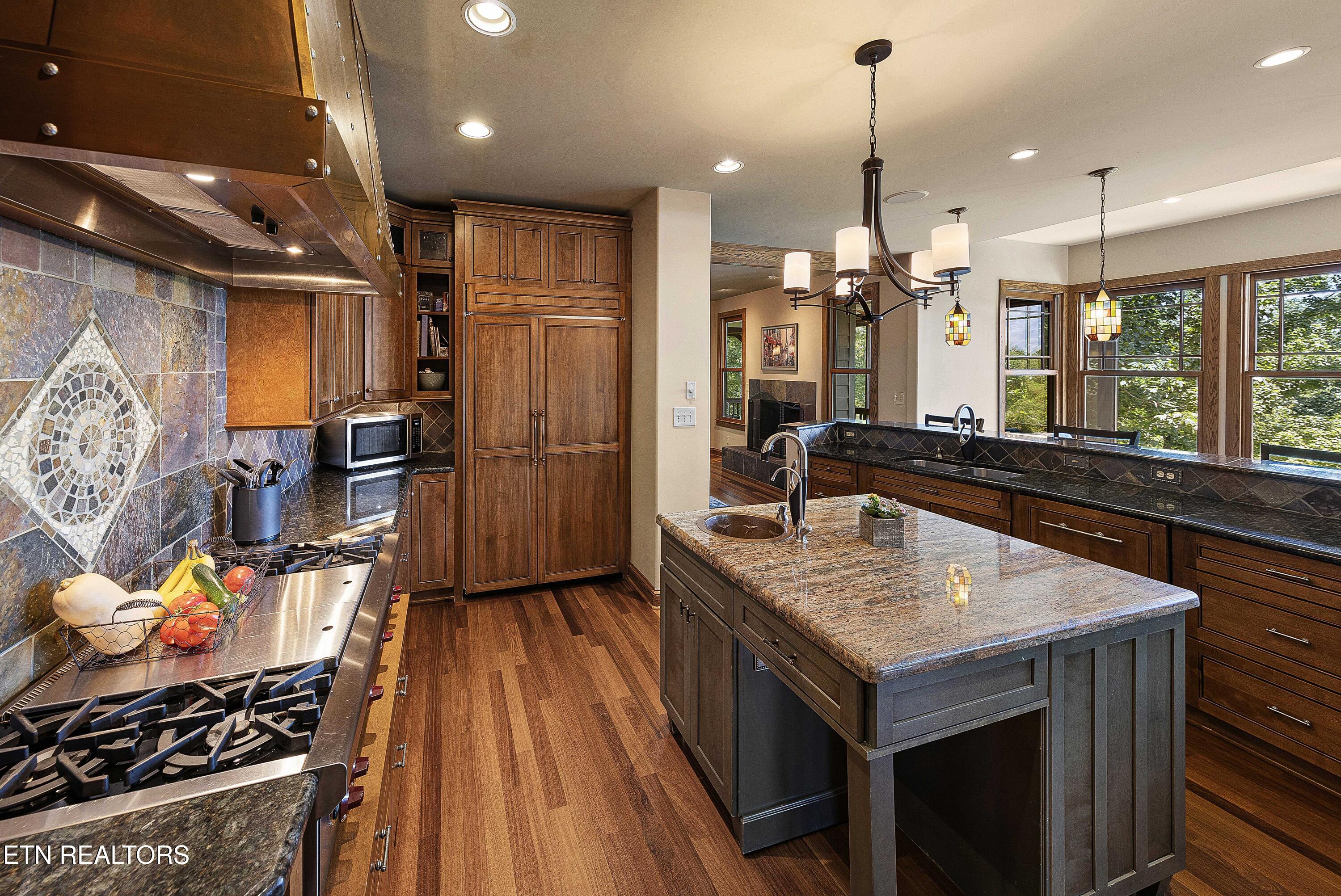 2428 Lakefront Drive