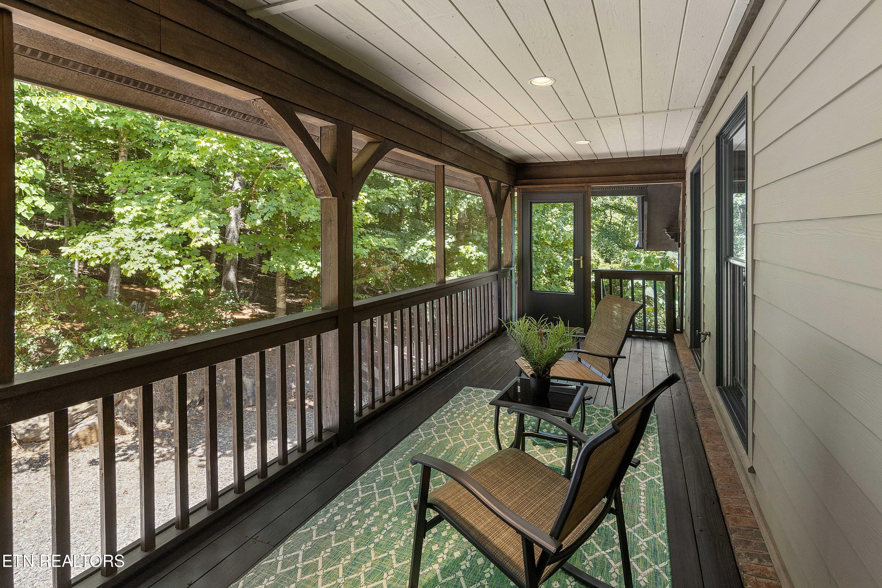 2428 Lakefront Drive