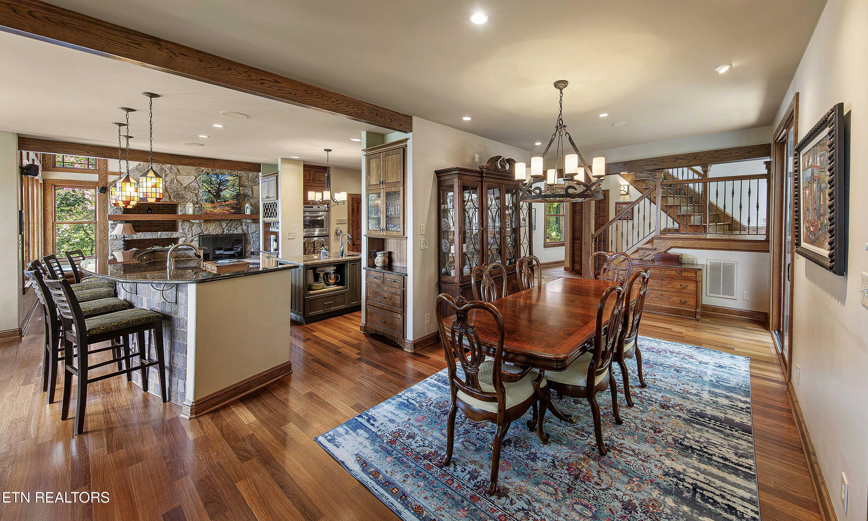 2428 Lakefront Drive