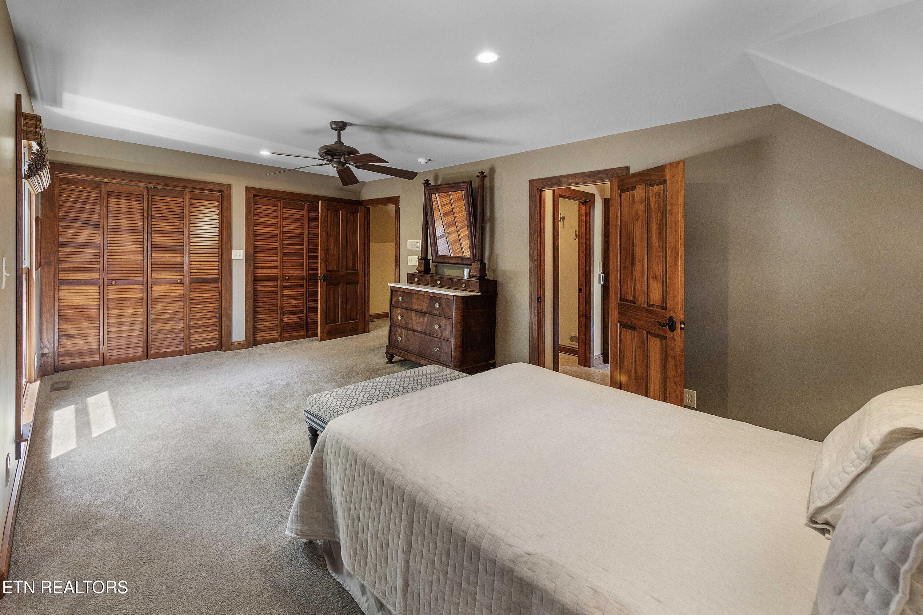 2428 Lakefront Drive