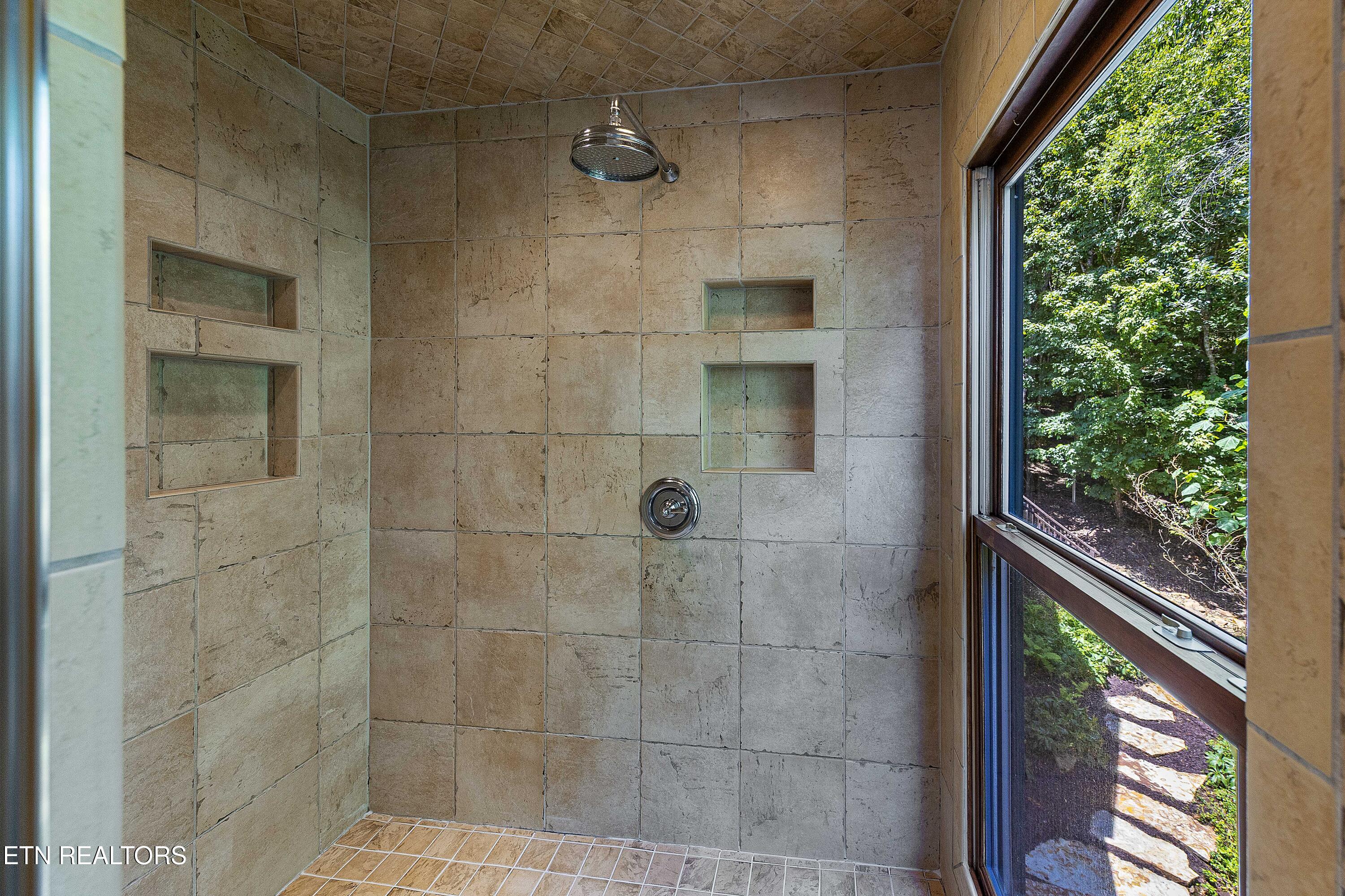 2428 Lakefront Drive