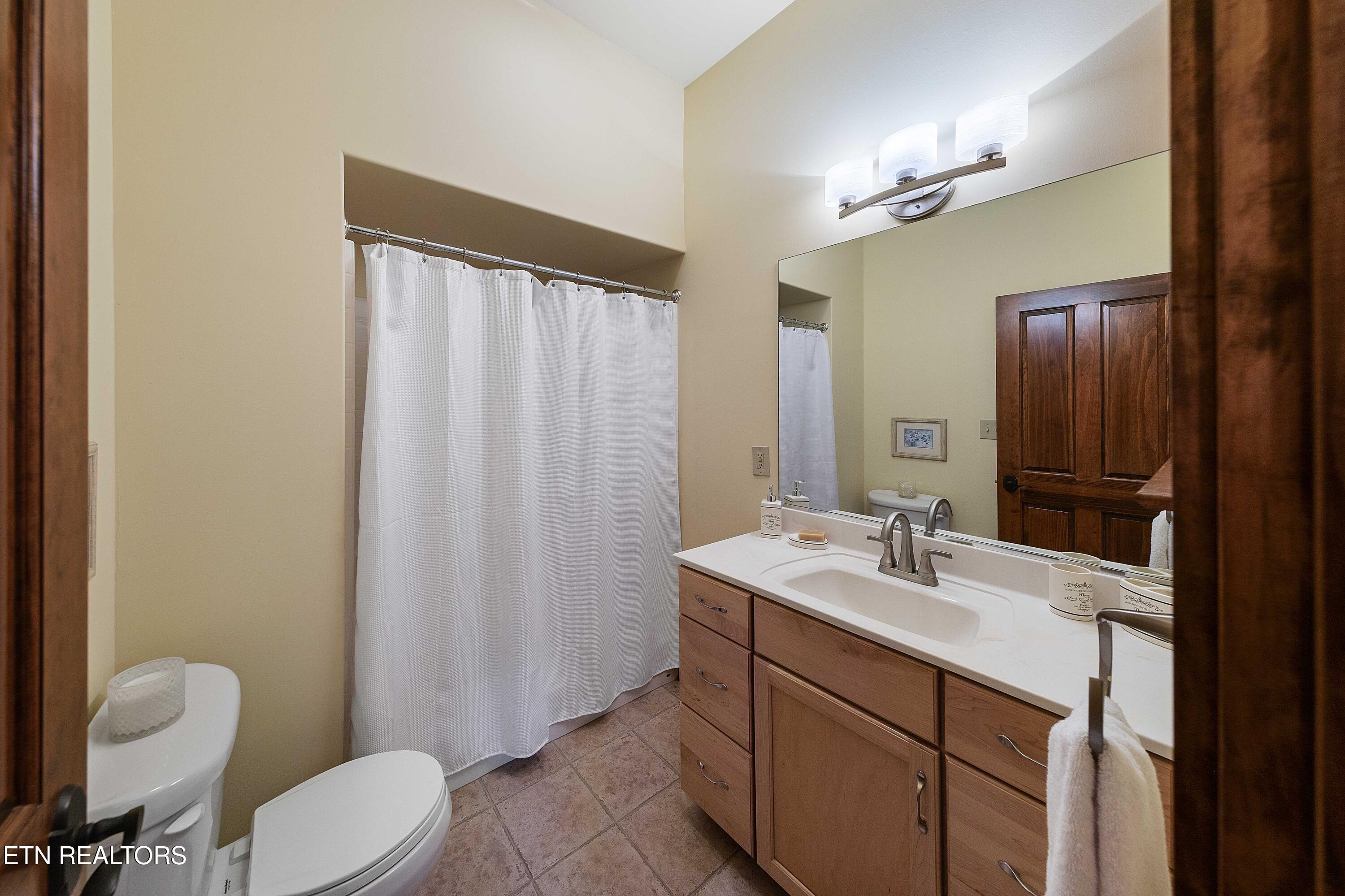 2428 Lakefront Drive