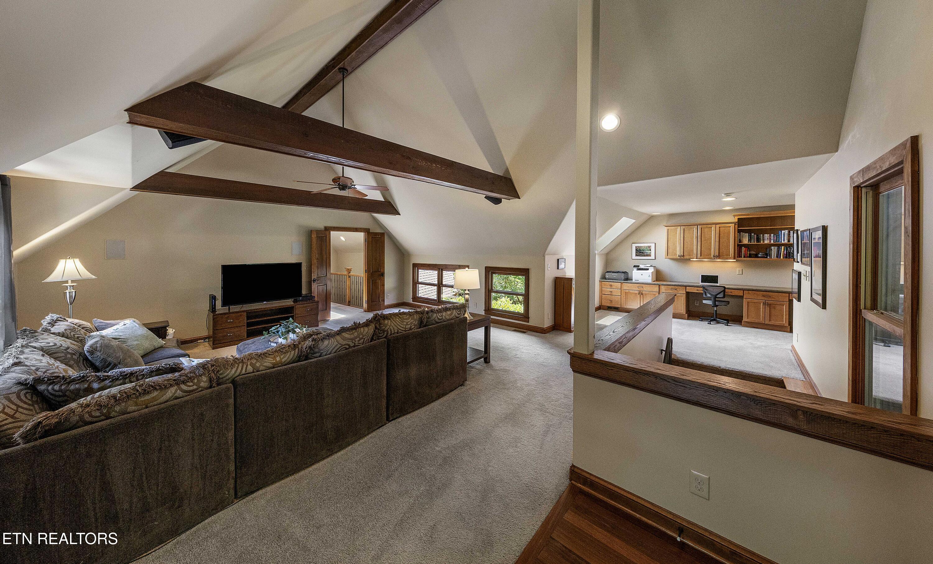 2428 Lakefront Drive