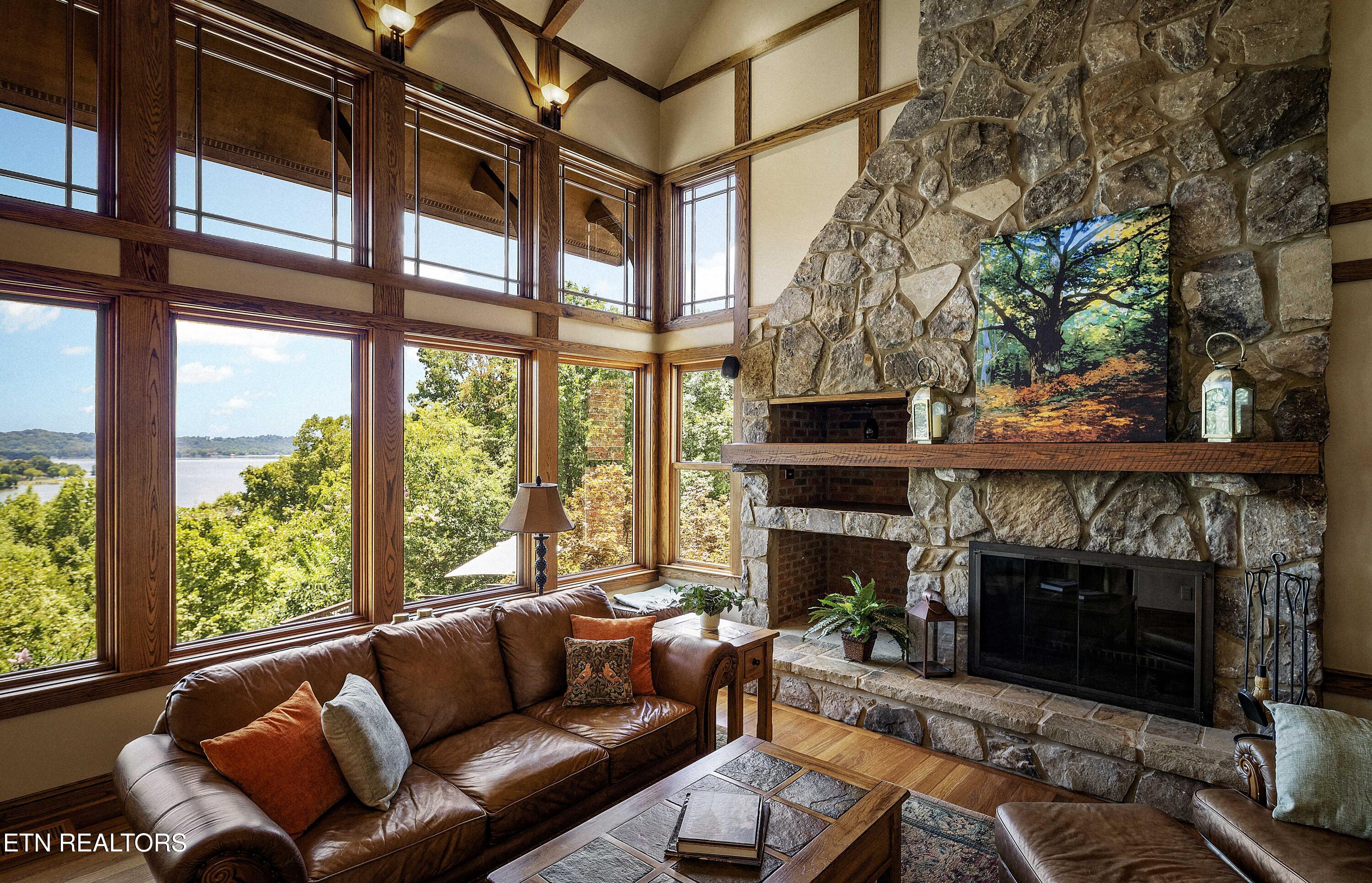 2428 Lakefront Drive