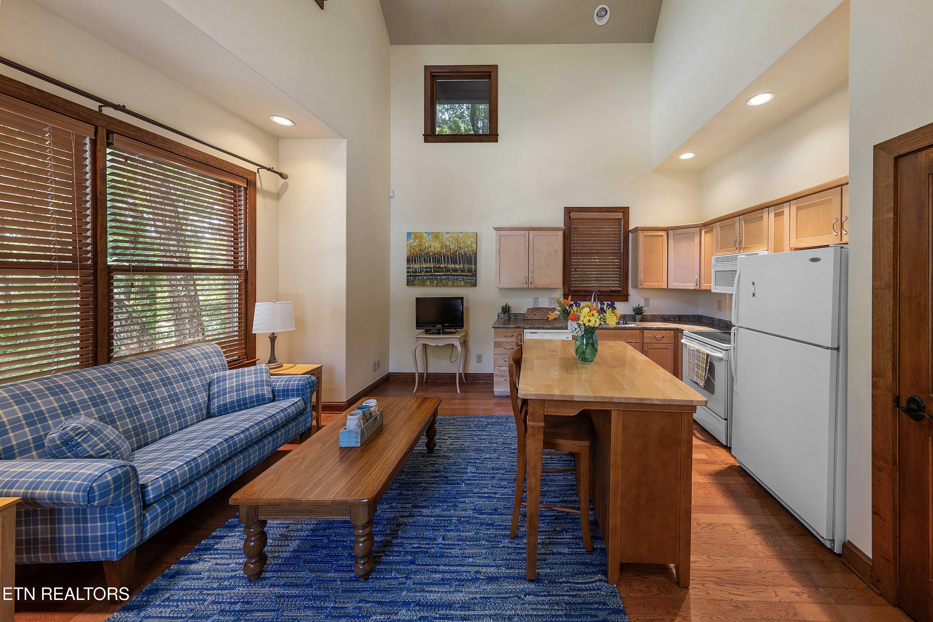 2428 Lakefront Drive