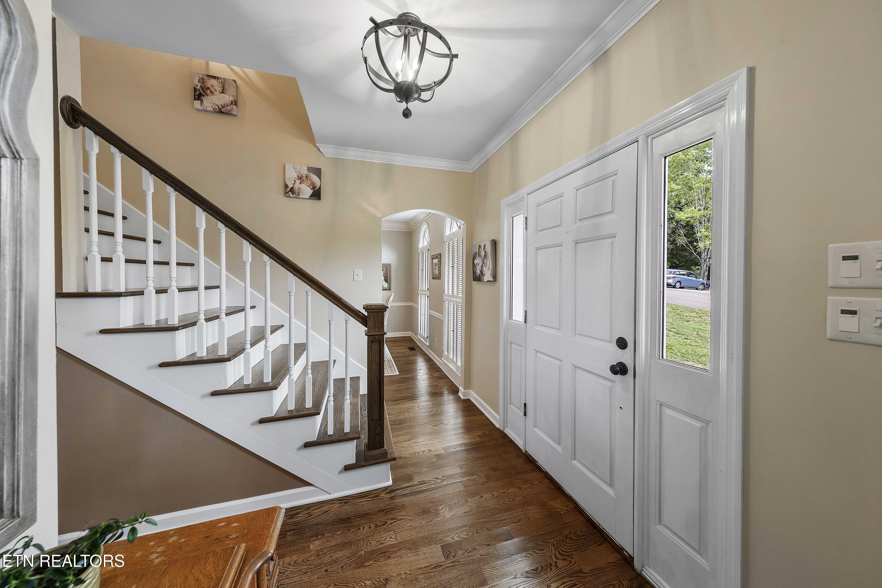 1205 Westbury Rd
