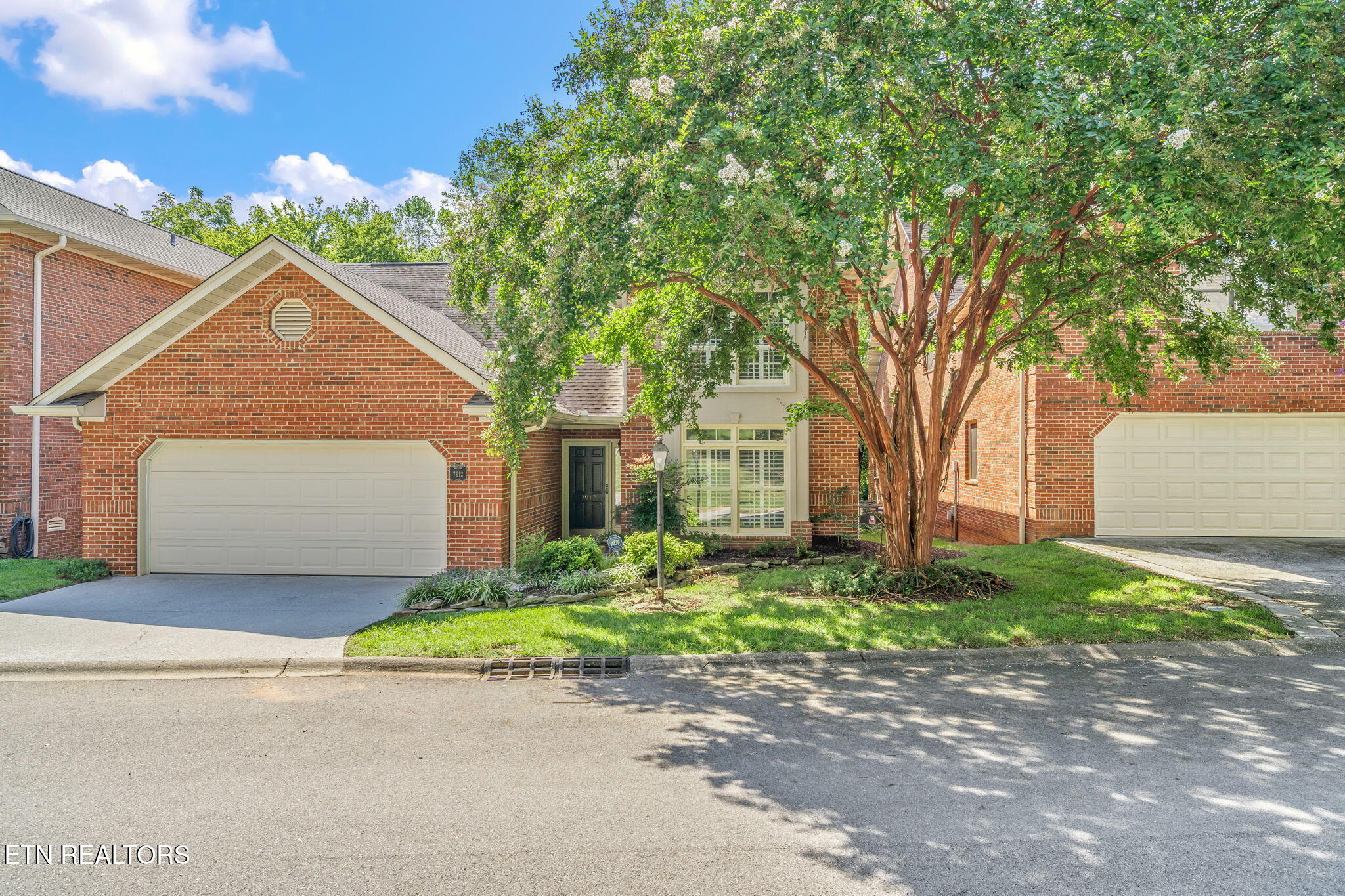 7912 Grousemoor Drive