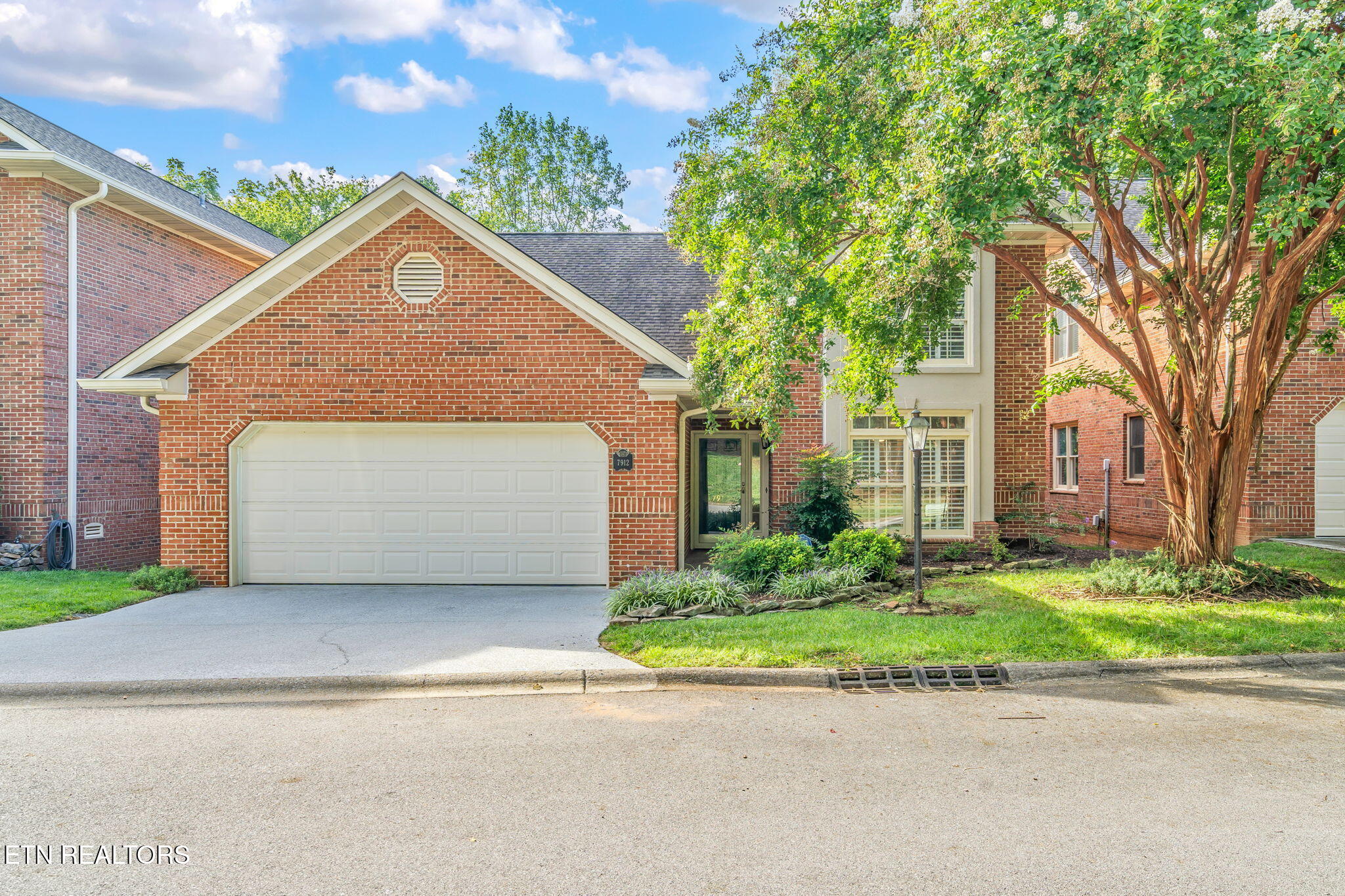 7912 Grousemoor Drive