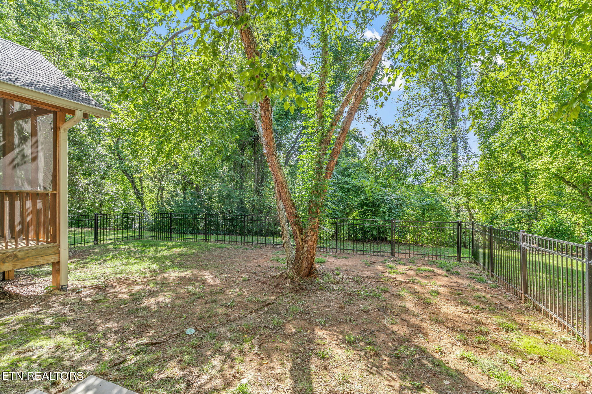 7912 Grousemoor Drive