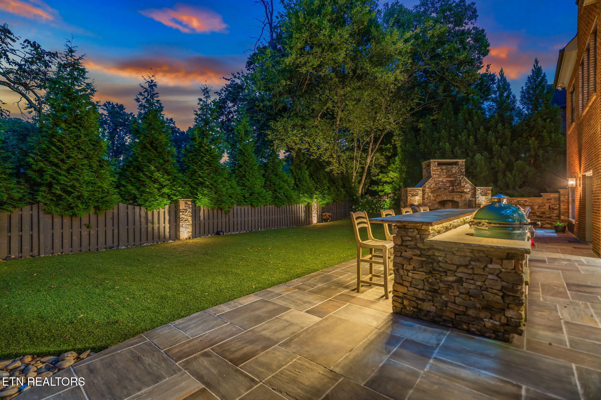 1730 Duncan Woods Lane