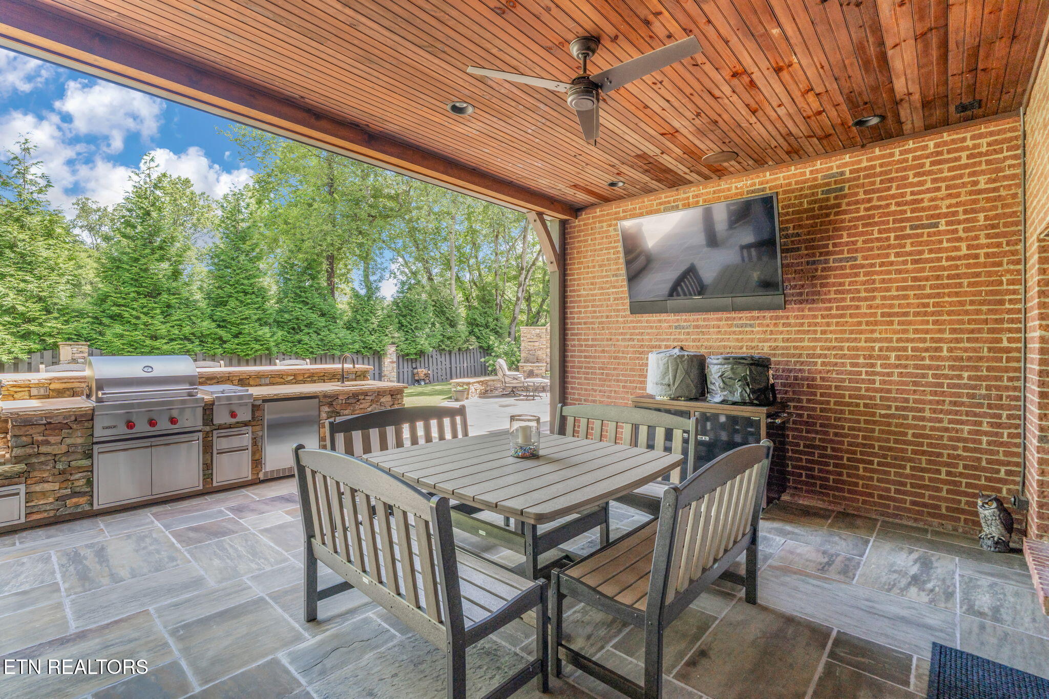 1730 Duncan Woods Lane