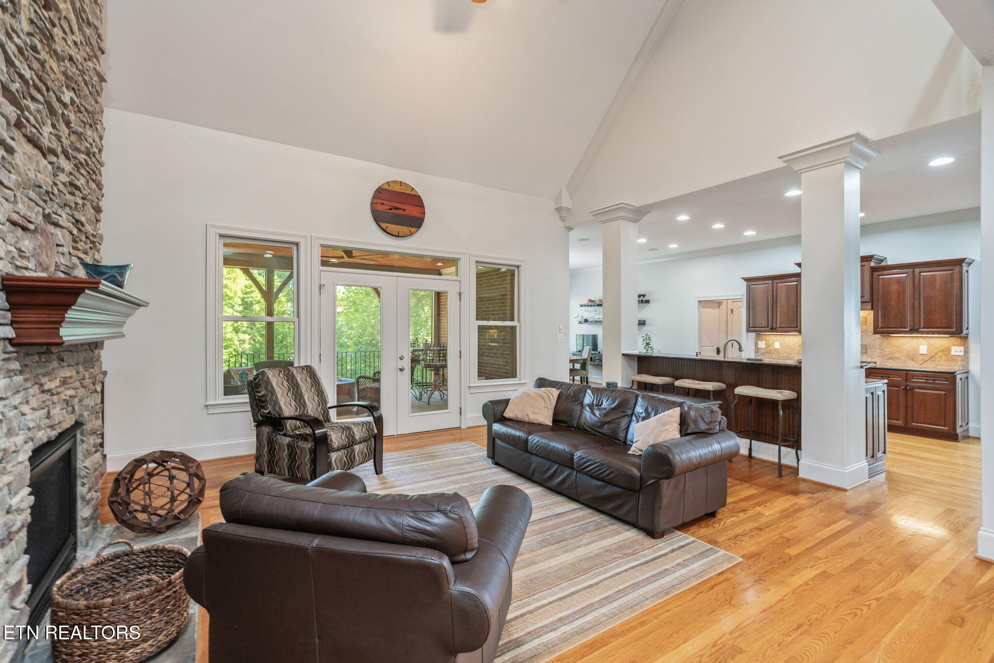 1730 Duncan Woods Lane