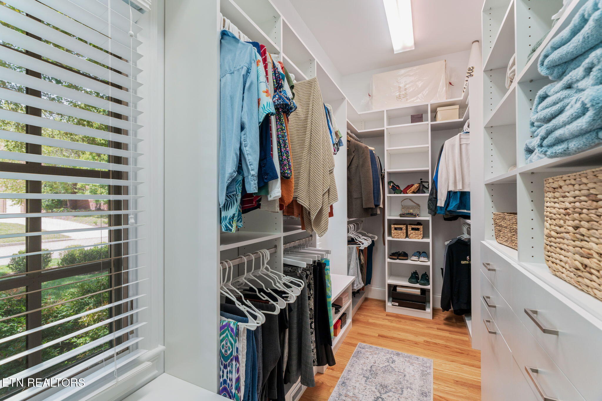 1730 Duncan Woods Lane