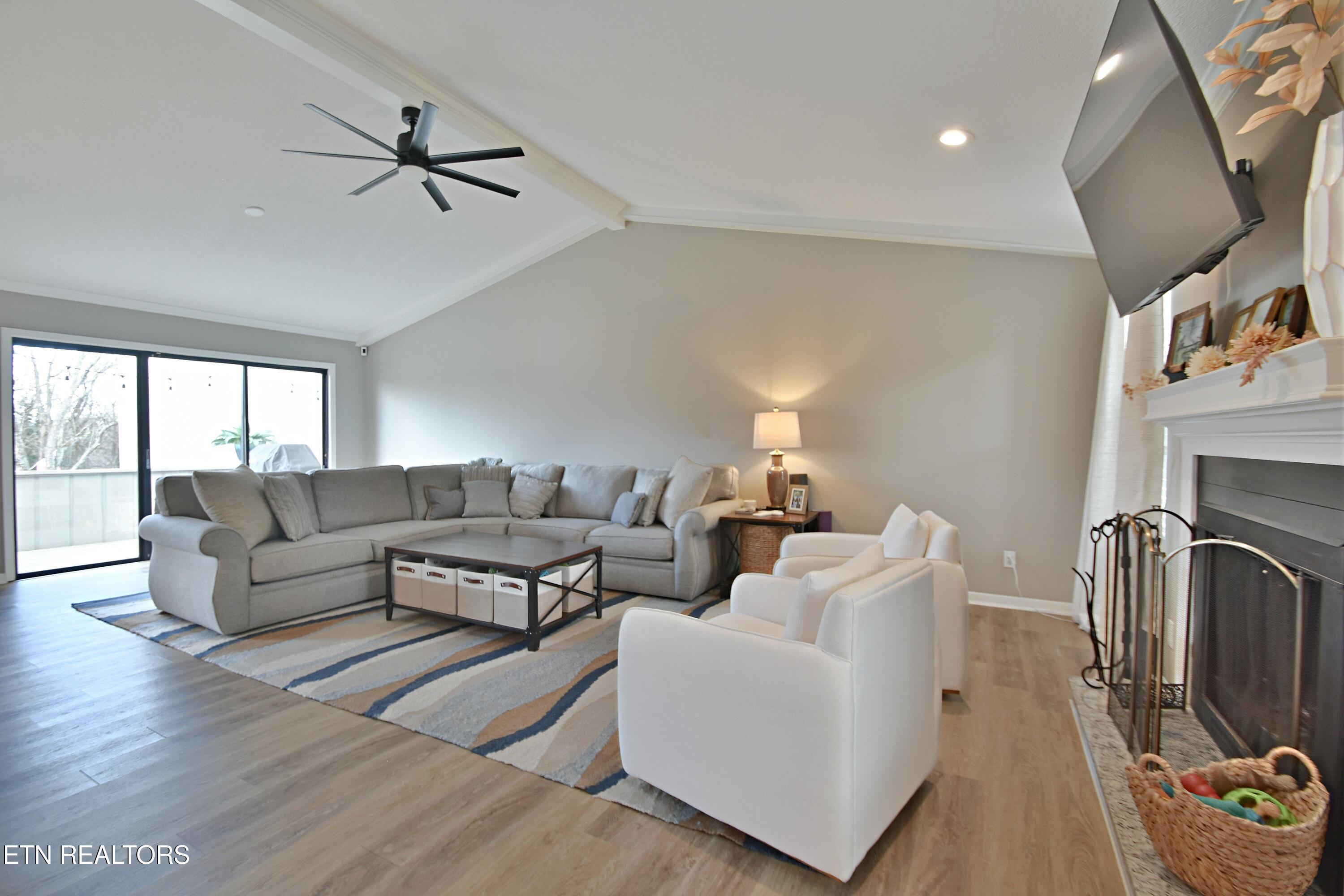 8701 Olde Colony Apt 62