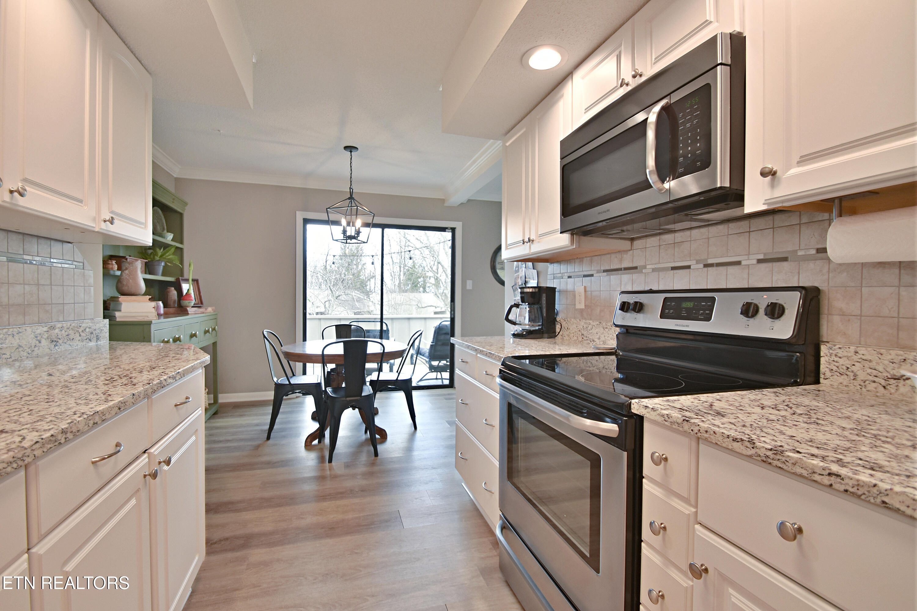 8701 Olde Colony Apt 62