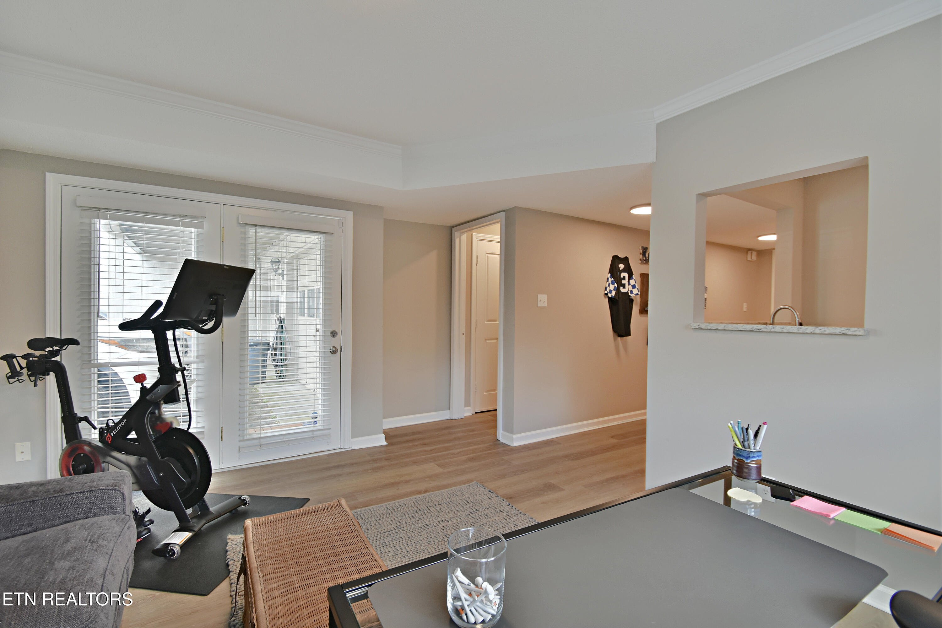 8701 Olde Colony Apt 62