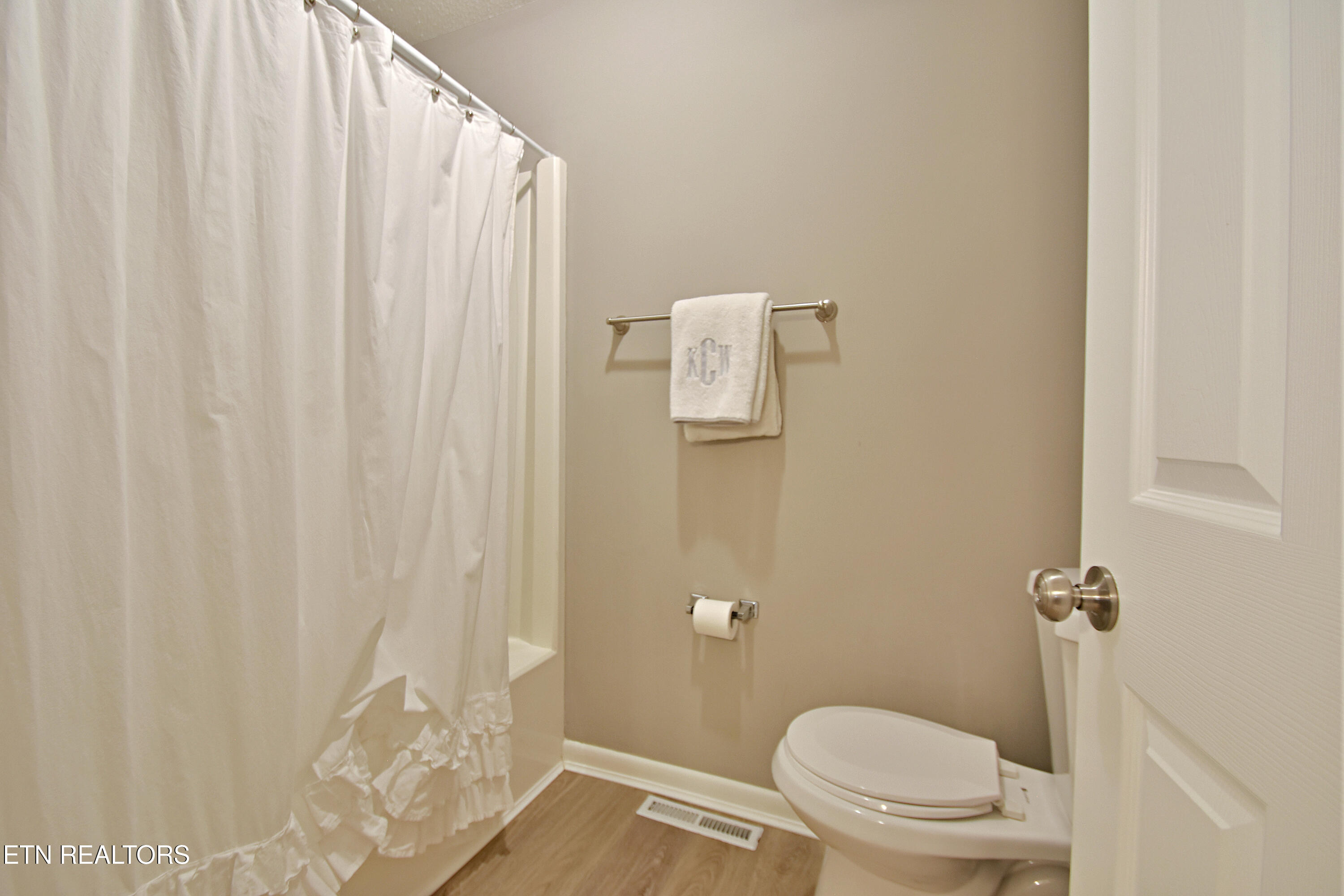 8701 Olde Colony Apt 62