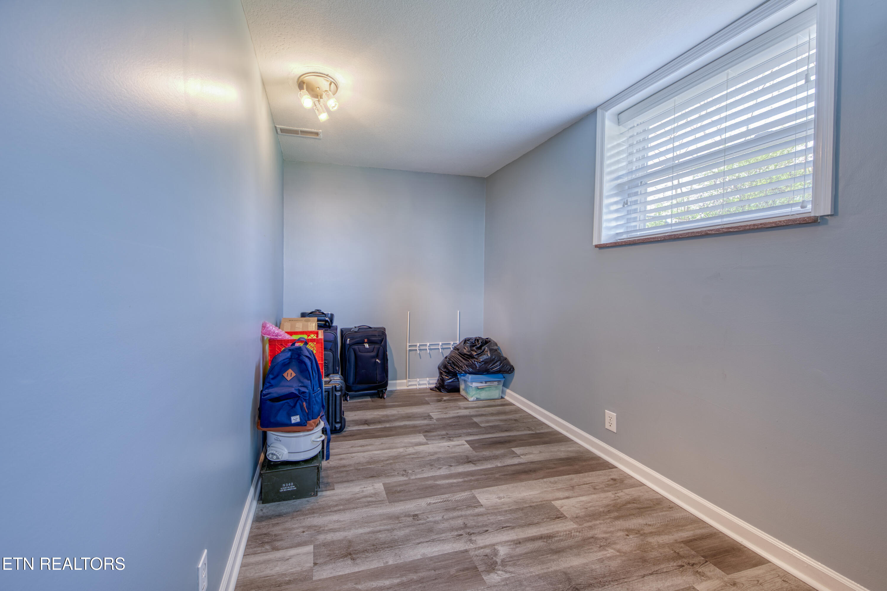 901 Kevin Rd