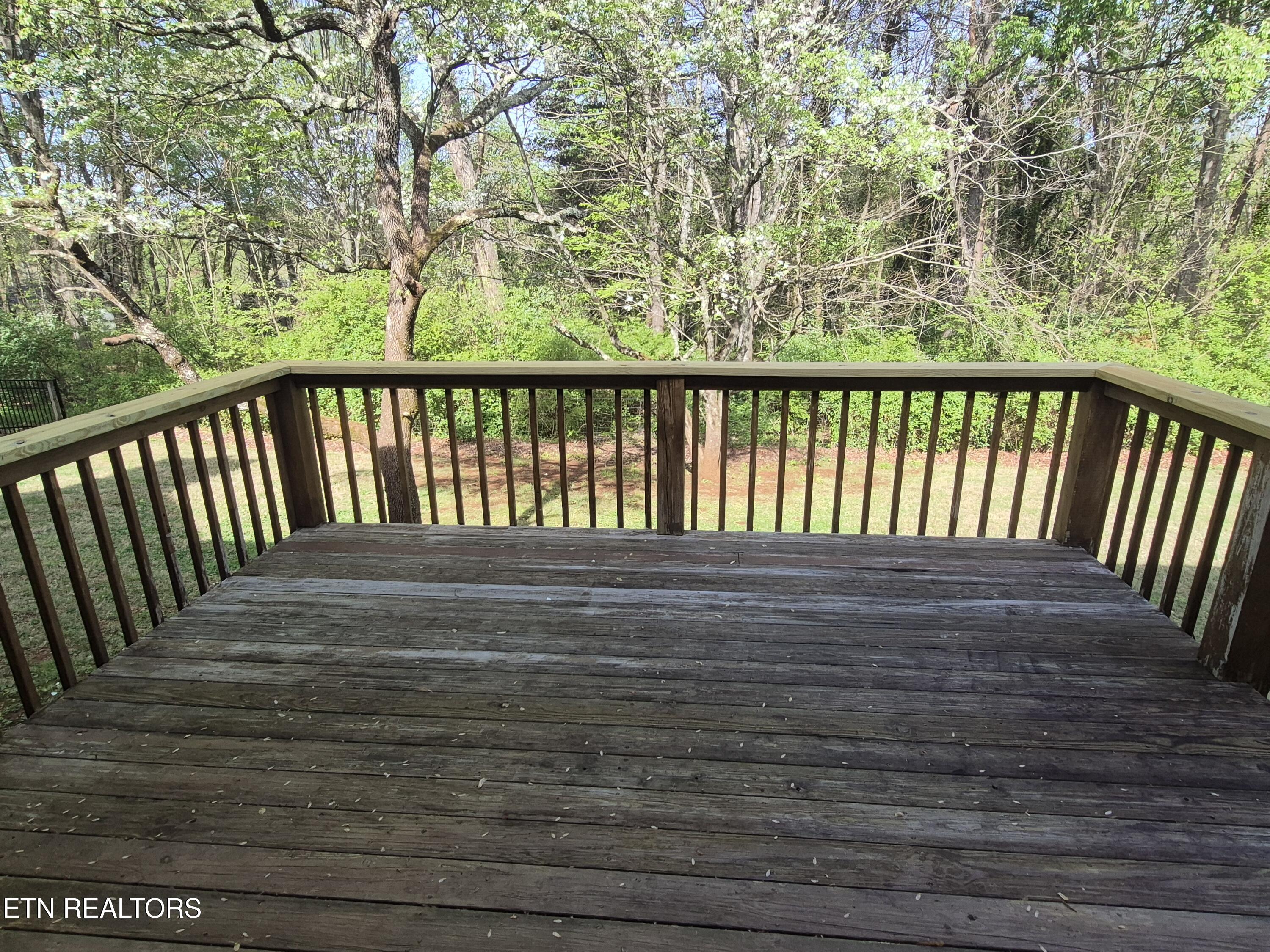7017 Lake Bluff Court