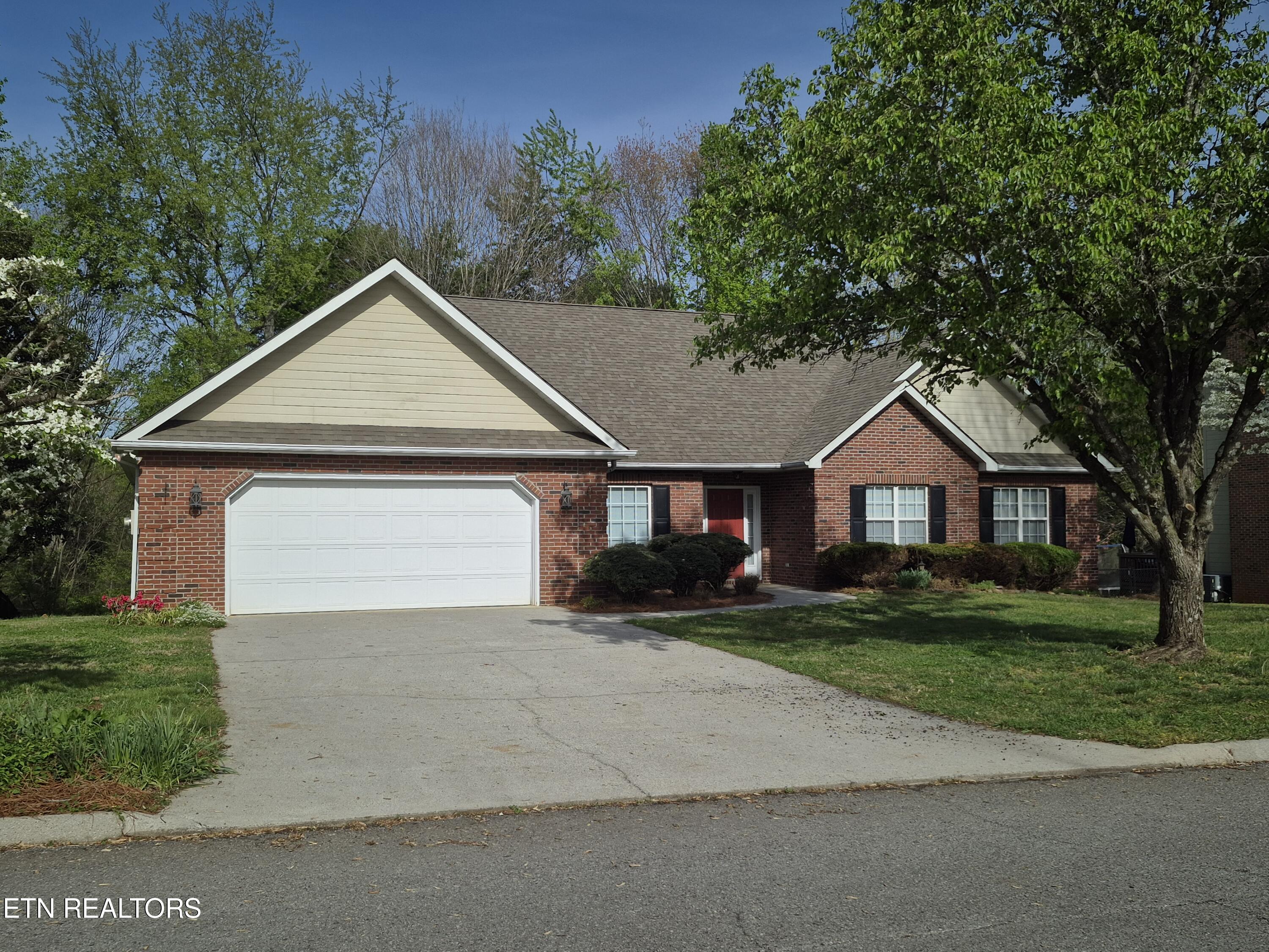7017 Lake Bluff Court