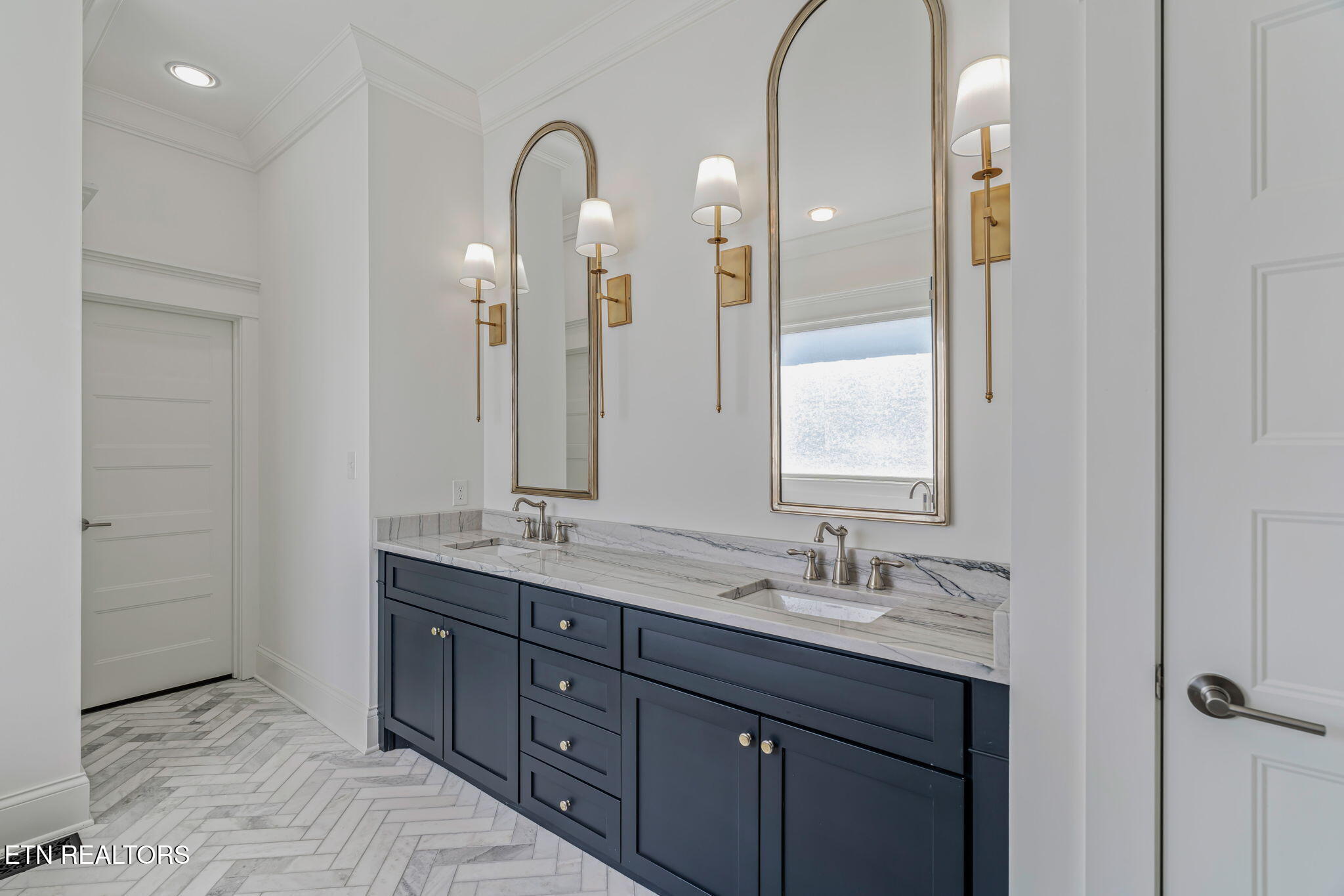 1810 Duncan Woods Lane