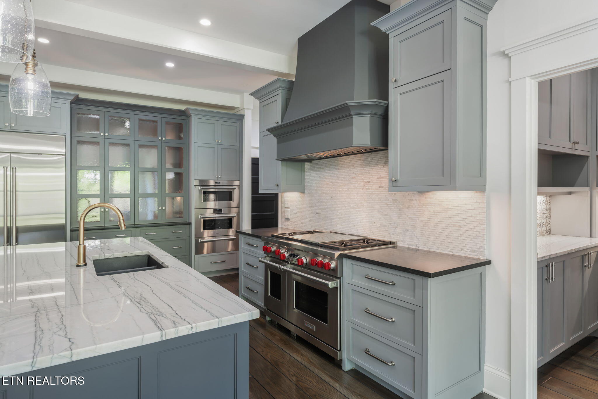 1810 Duncan Woods Lane