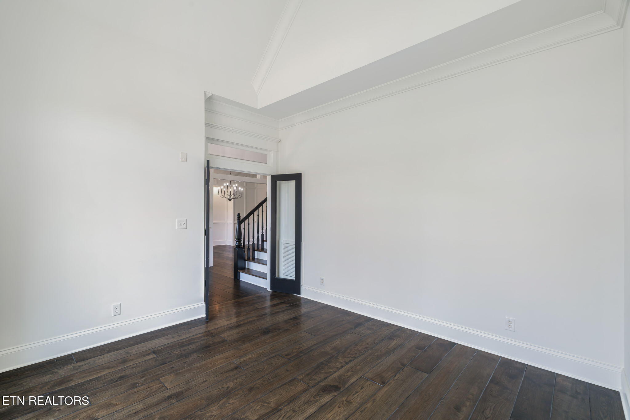 1810 Duncan Woods Lane