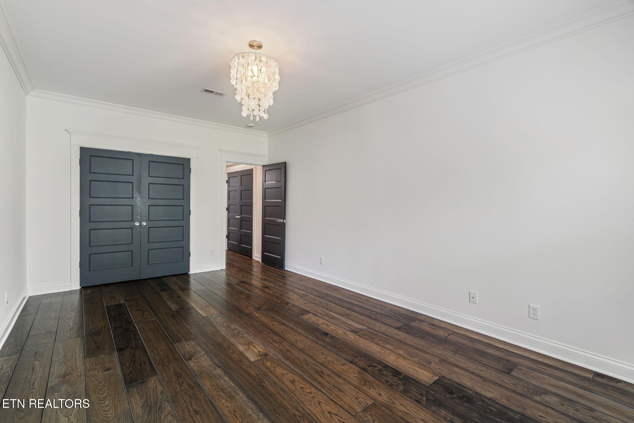 1810 Duncan Woods Lane