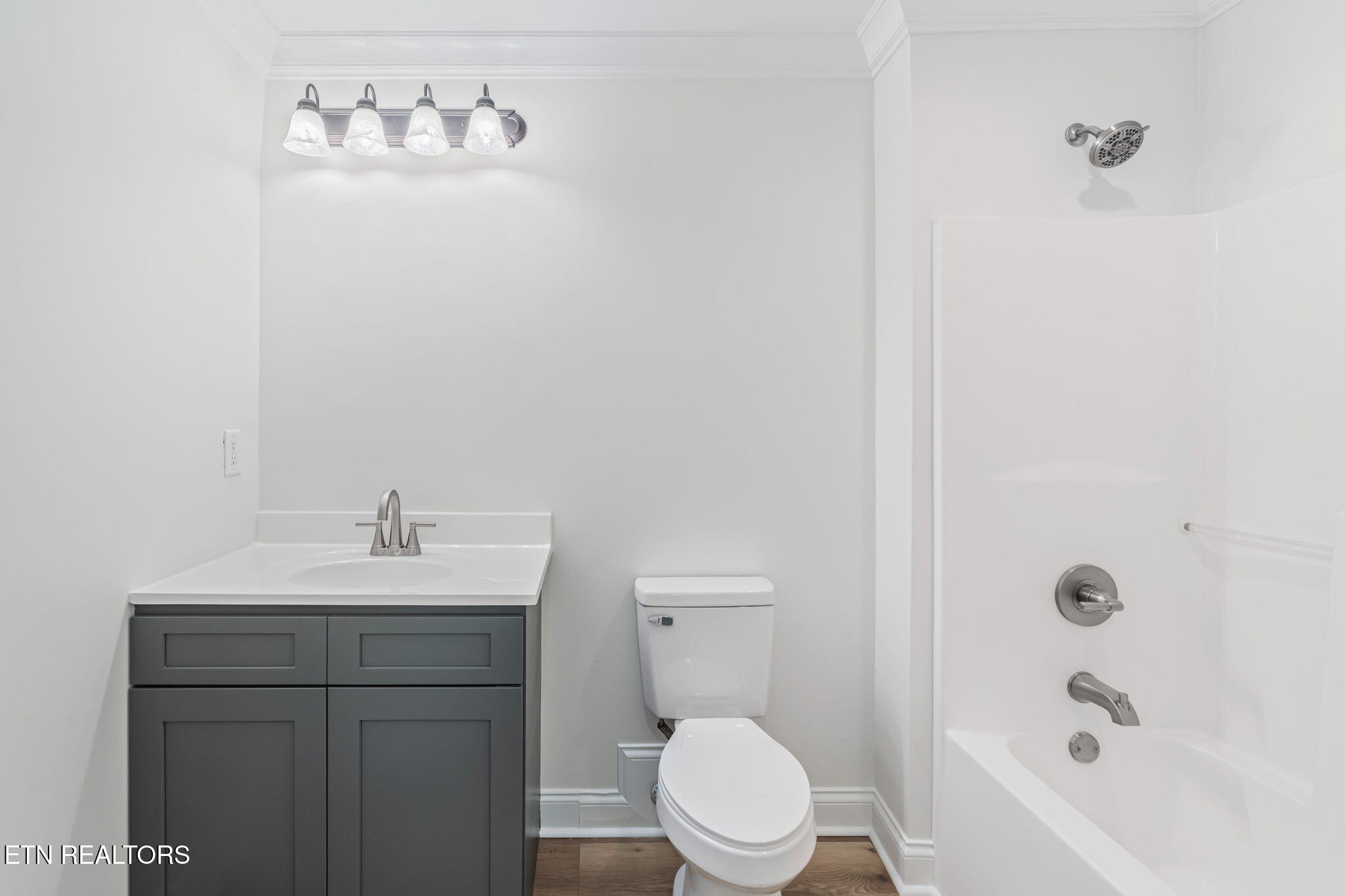 1810 Duncan Woods Lane