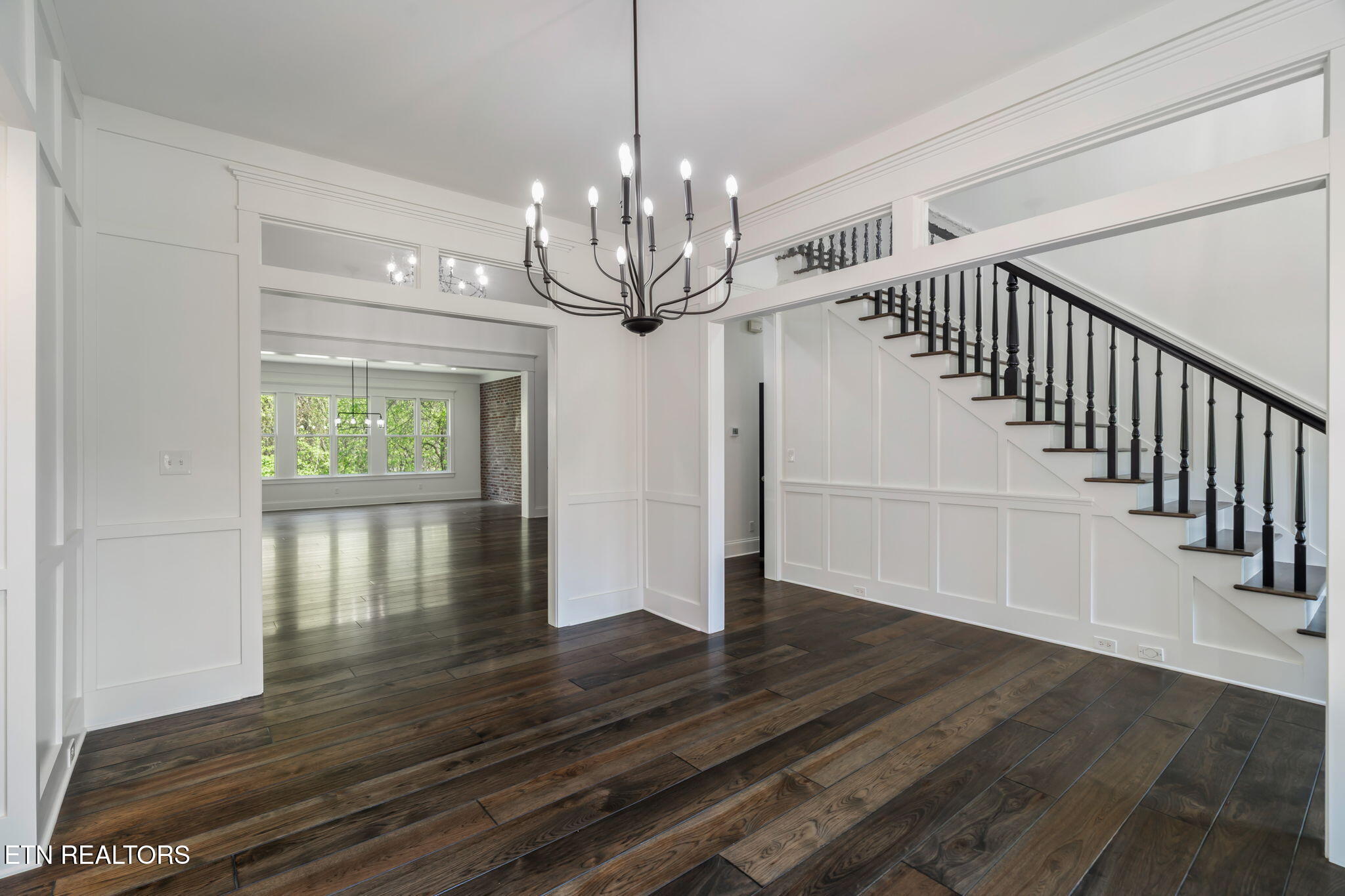 1810 Duncan Woods Lane