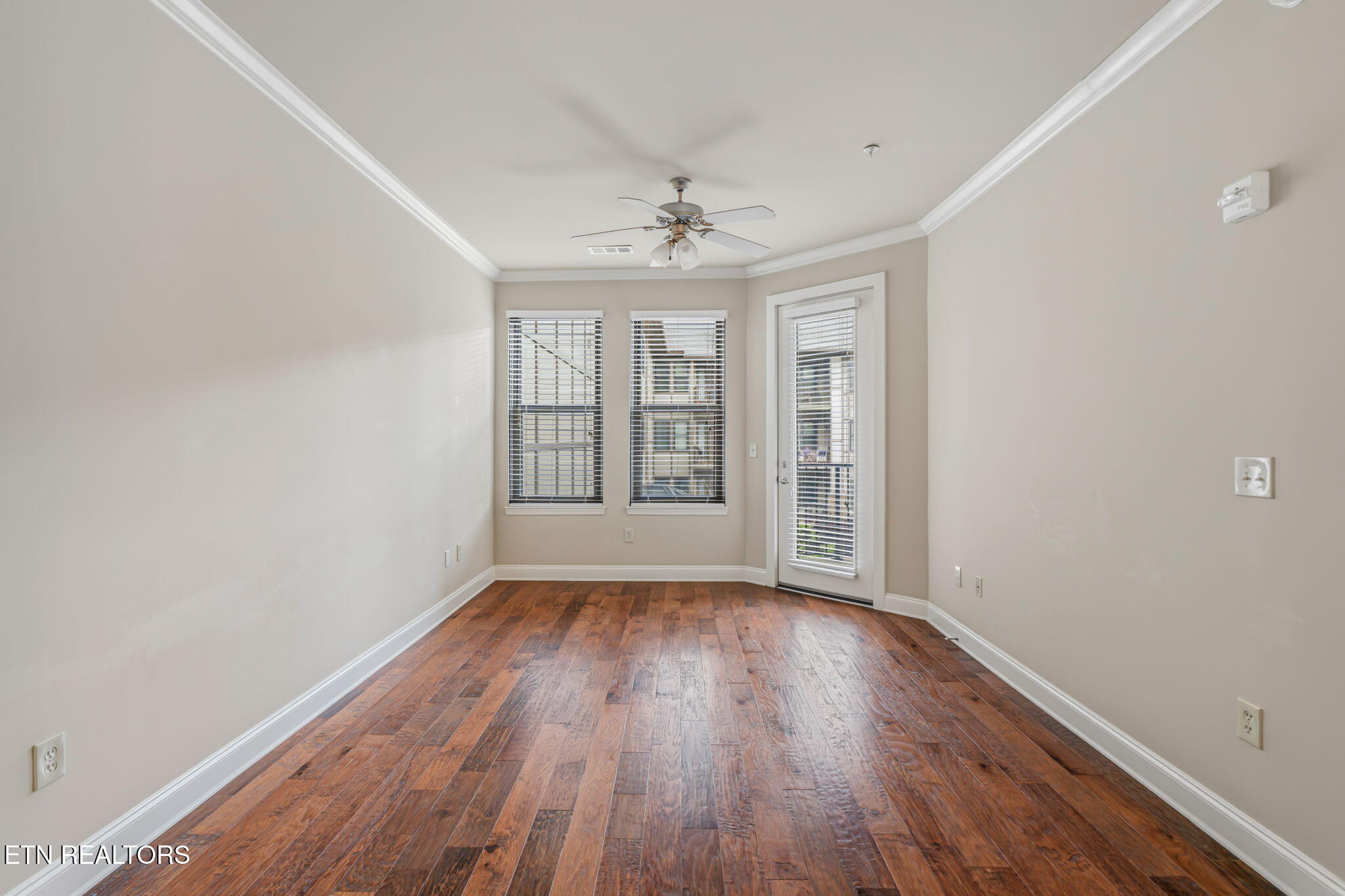 445 W Blount Ave 409