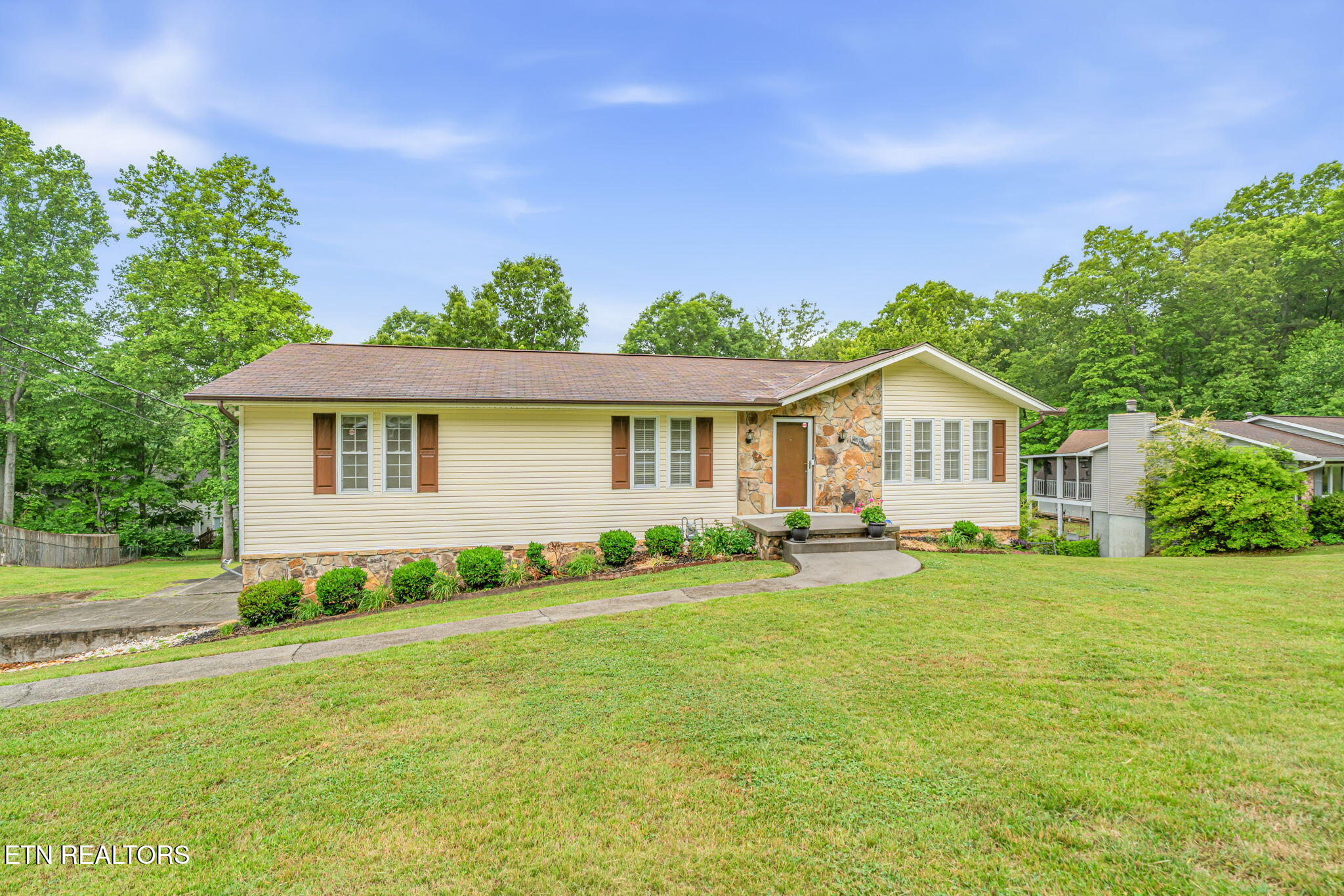 7921 Blueberry Rd
