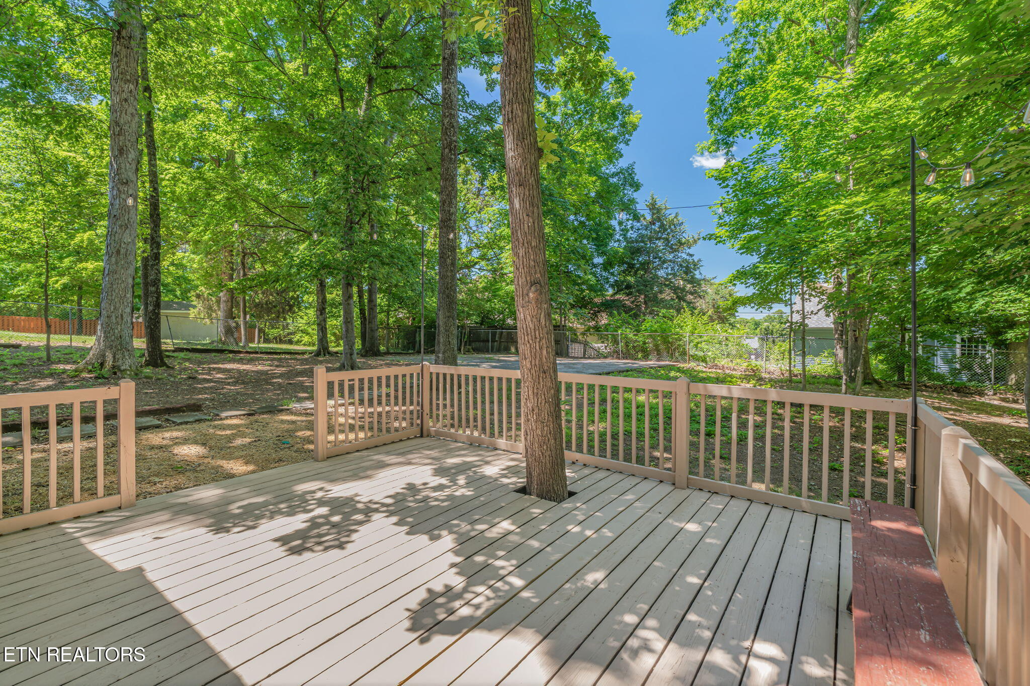 987 Ponder Rd